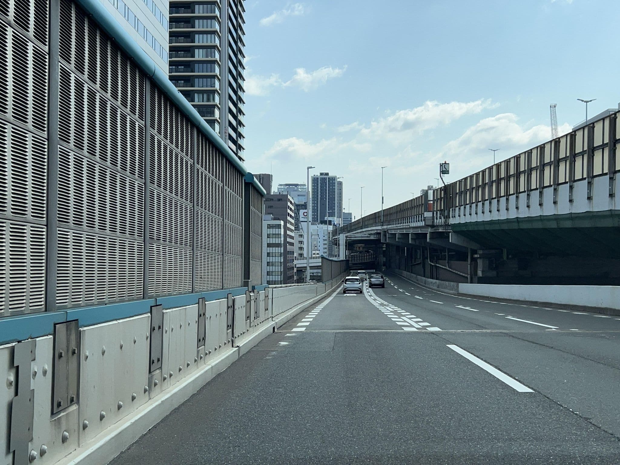 Street view near くれたけイン 大阪堺筋本町, Osaka — © Satsuka_Osaka (CC BY-SA · Mapillary)