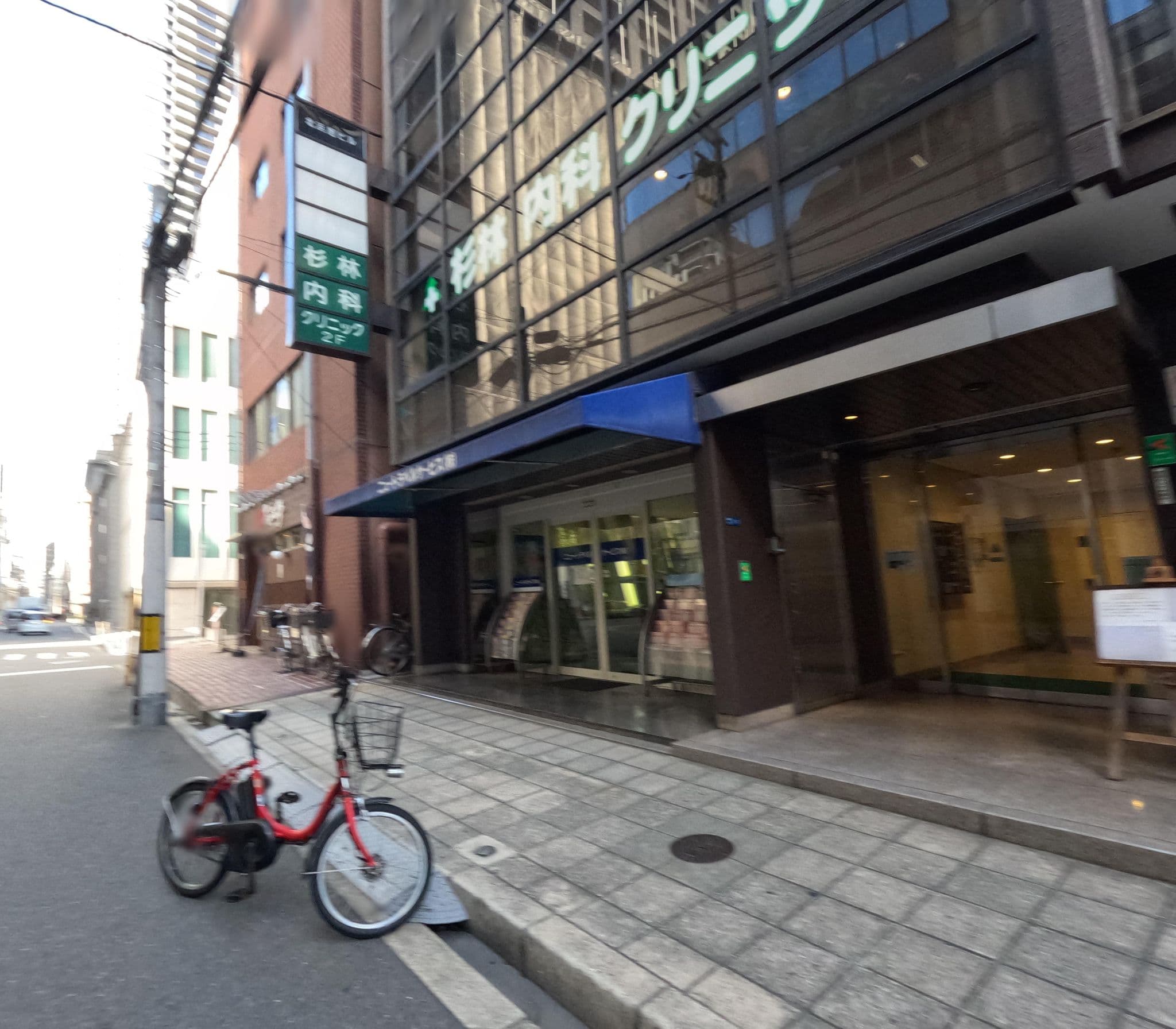 Street view near ニュートラベルサービス, Osaka — © okadatsuneo (CC BY-SA · Mapillary)