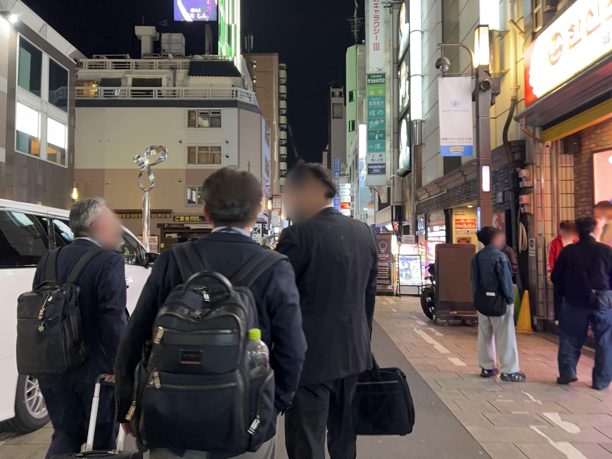 Street view near ザ・ワンファイブ大阪難波心斎橋, Ajiharacho — © Satsuka_Osaka (CC BY-SA · Mapillary)