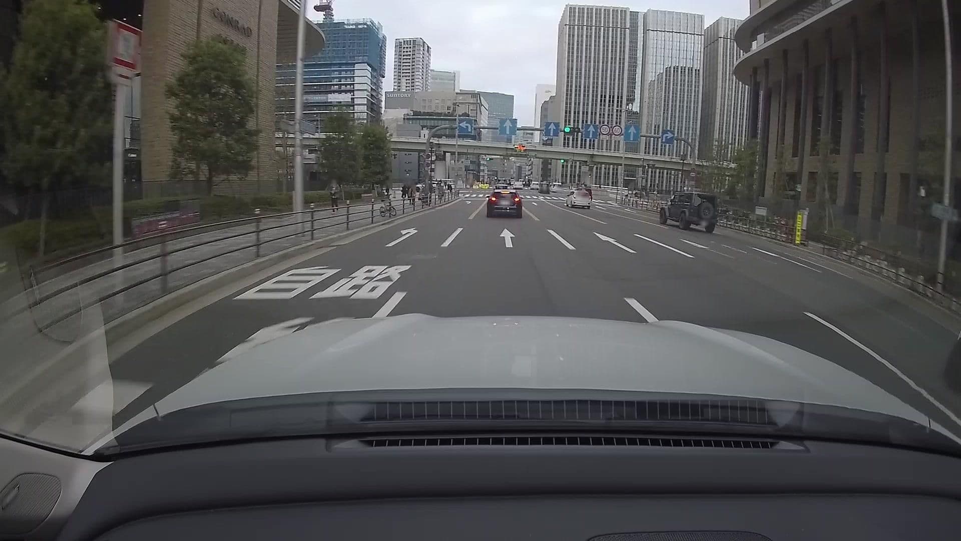 Street view near Pool, Osaka — © osapon (CC BY-SA · Mapillary)