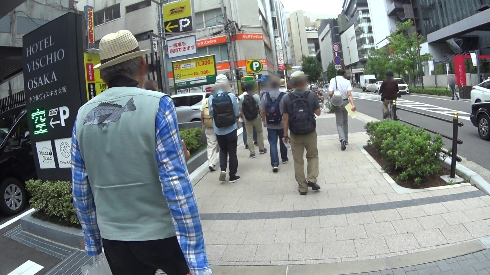 Street view near ホテルヴィスキオ大阪, Umeda — © yasunari (CC BY-SA · Mapillary)