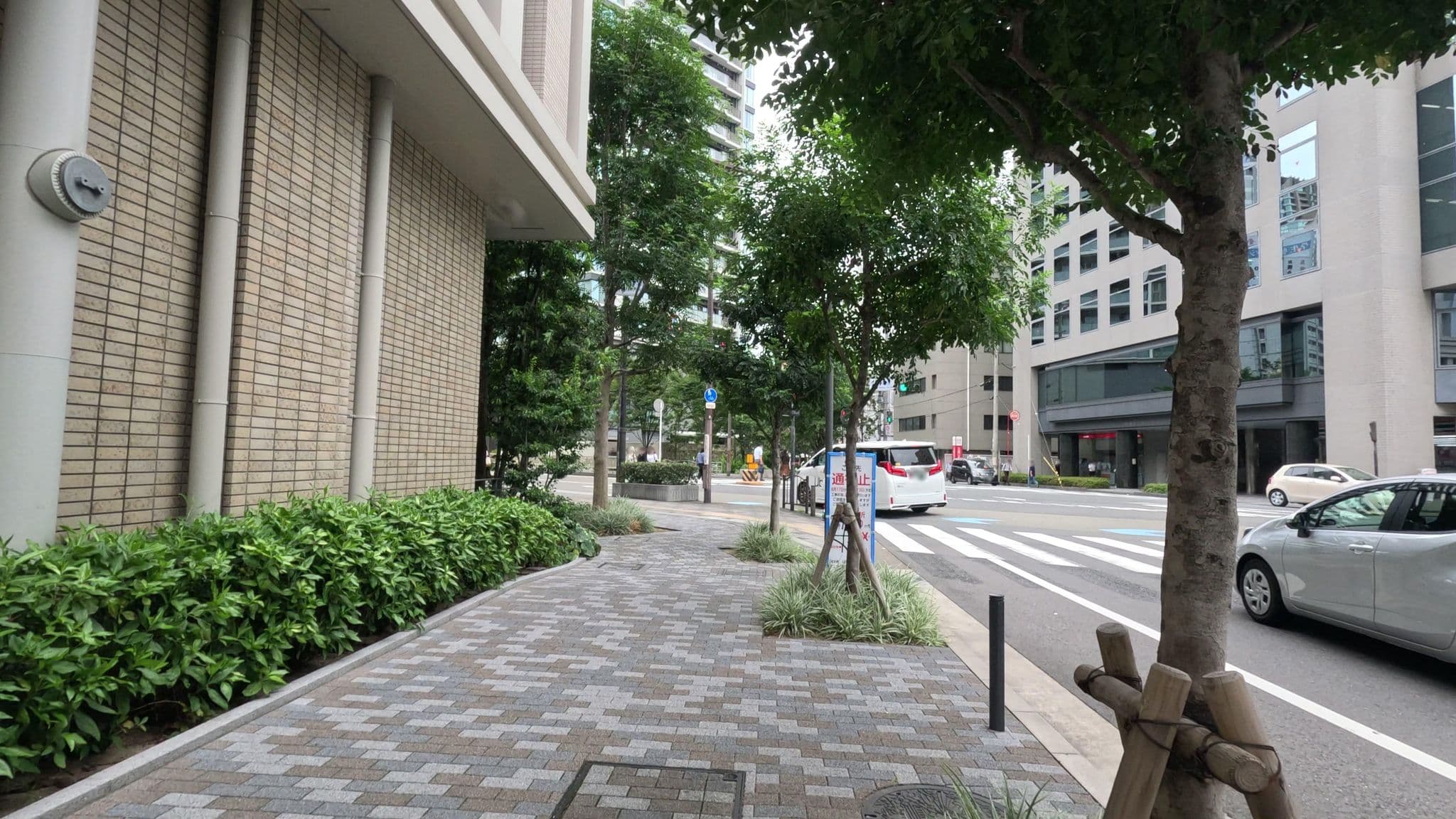 Street view near ラマダホテル大阪, Umeda — © alt9800 (CC BY-SA · Mapillary)