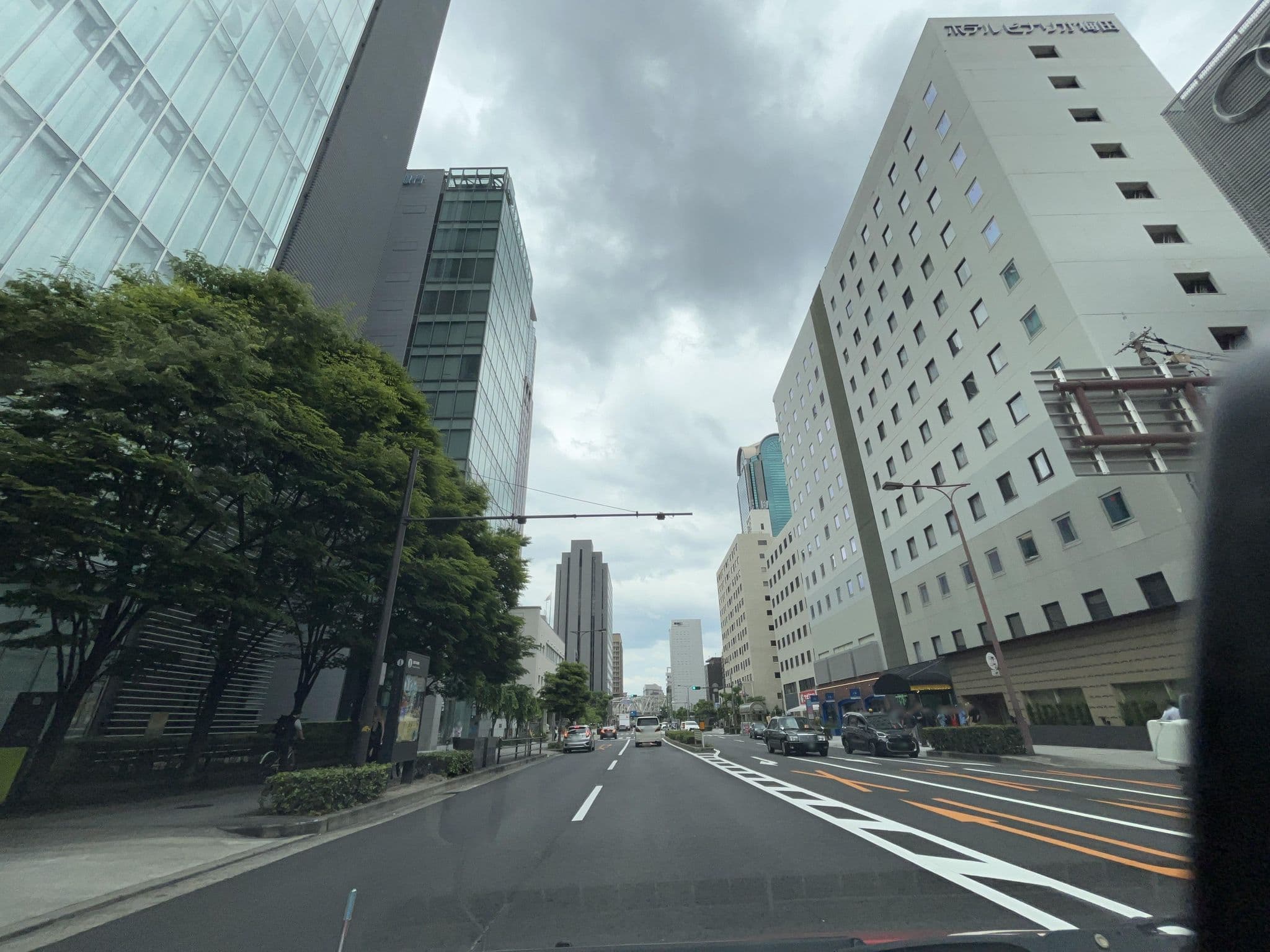 Street view near ホテルビナリオ梅田, Umeda — © bigbombers (CC BY-SA · Mapillary)