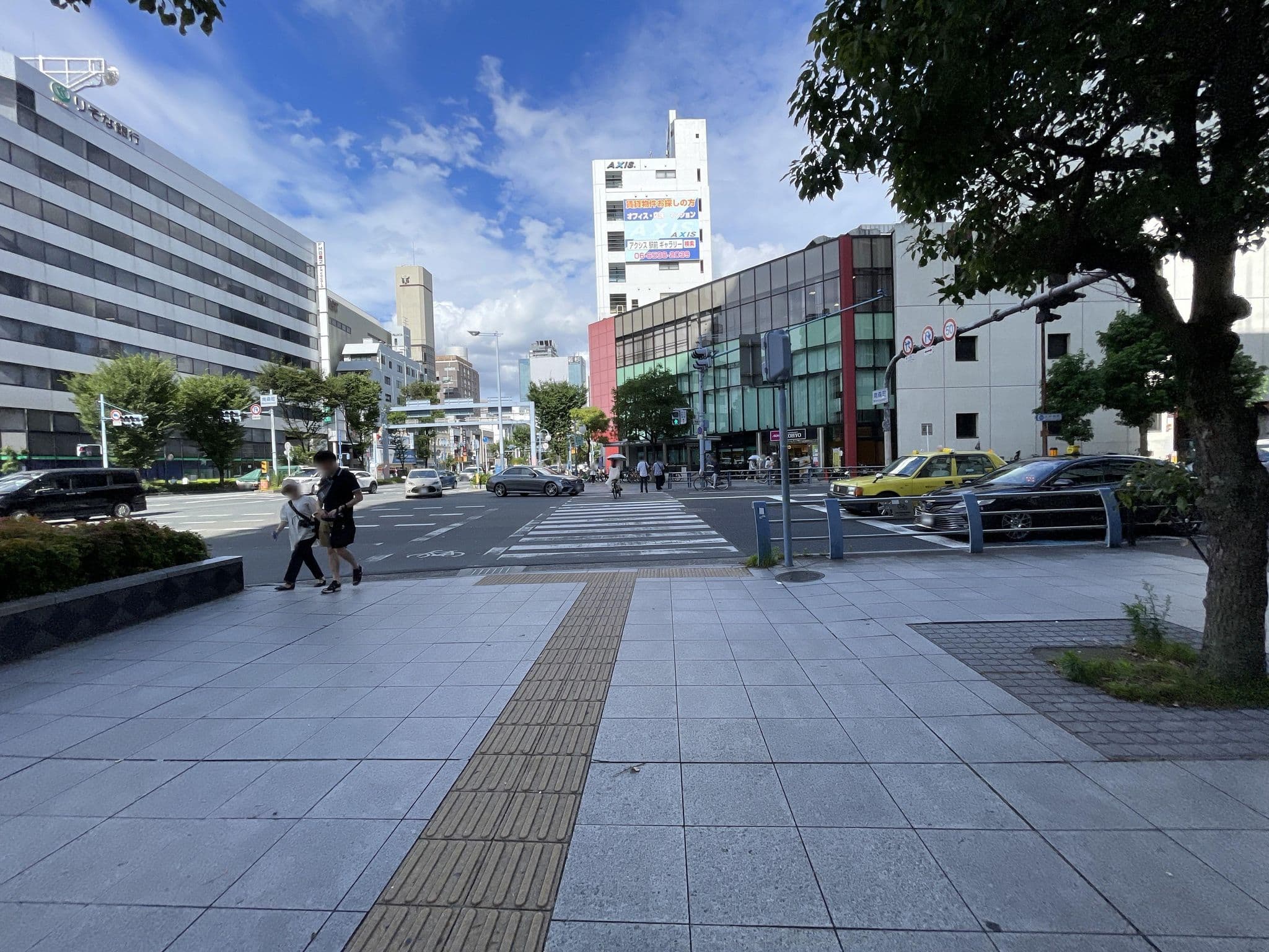 Street view near トーコーシティホテル梅田, Osaka — © filipb (CC BY-SA · Mapillary)