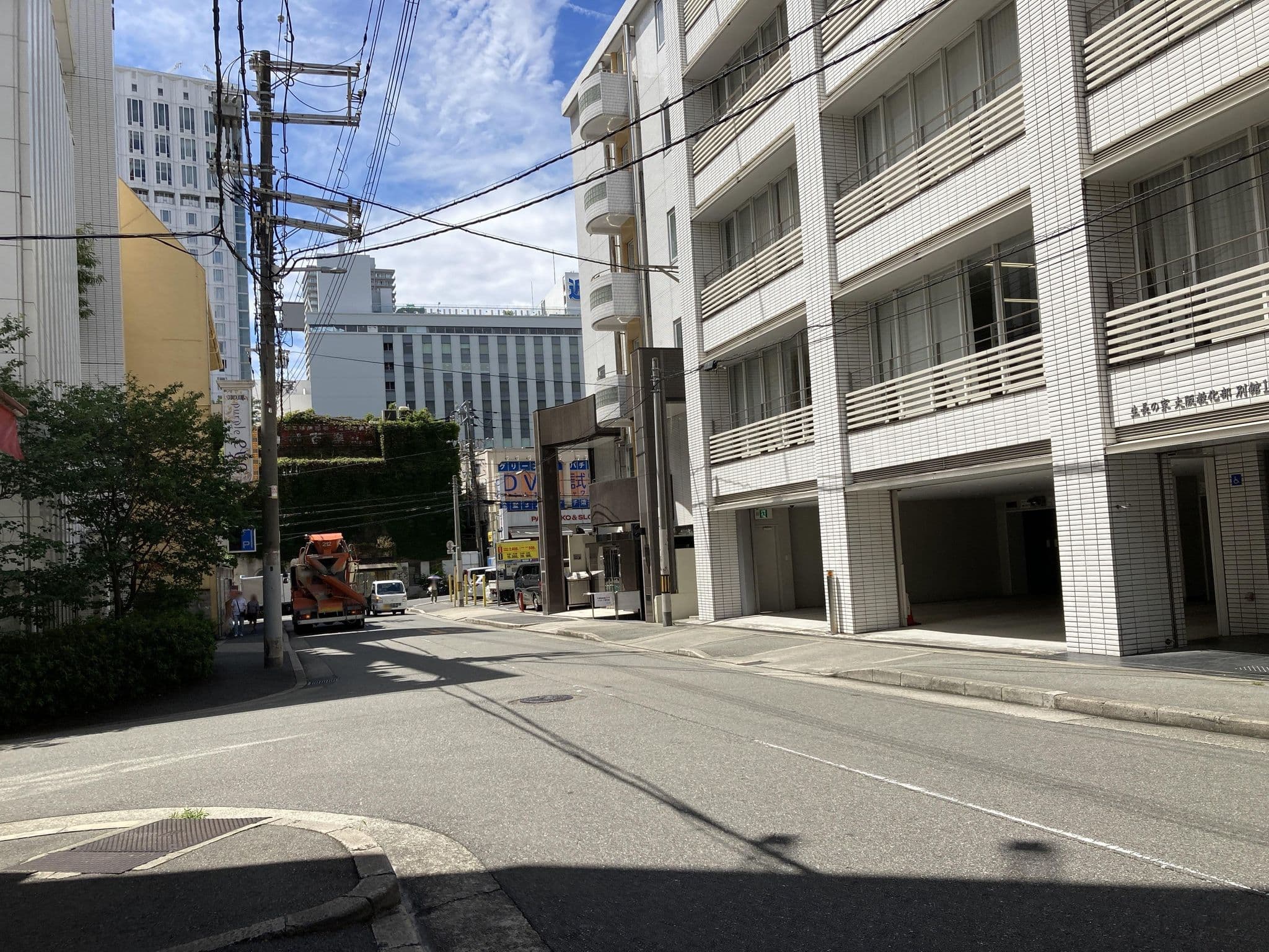 Street view near ホテル ココデプラス, Ajiharacho — © 24kawa (CC BY-SA · Mapillary)