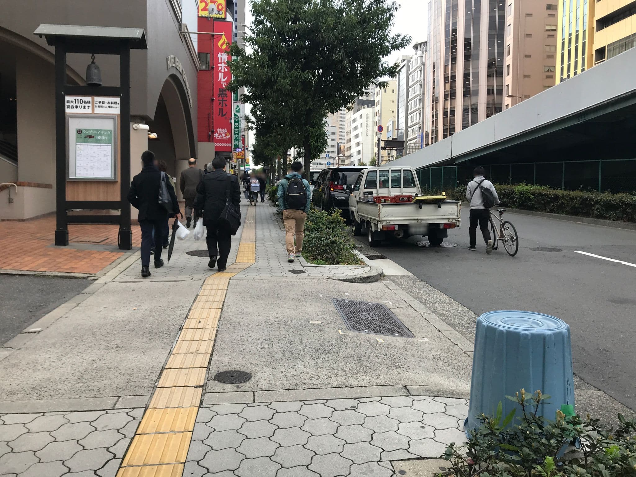 Street view near ホテル京阪天満橋, Osaka — © yaritsusozai (CC BY-SA · Mapillary)