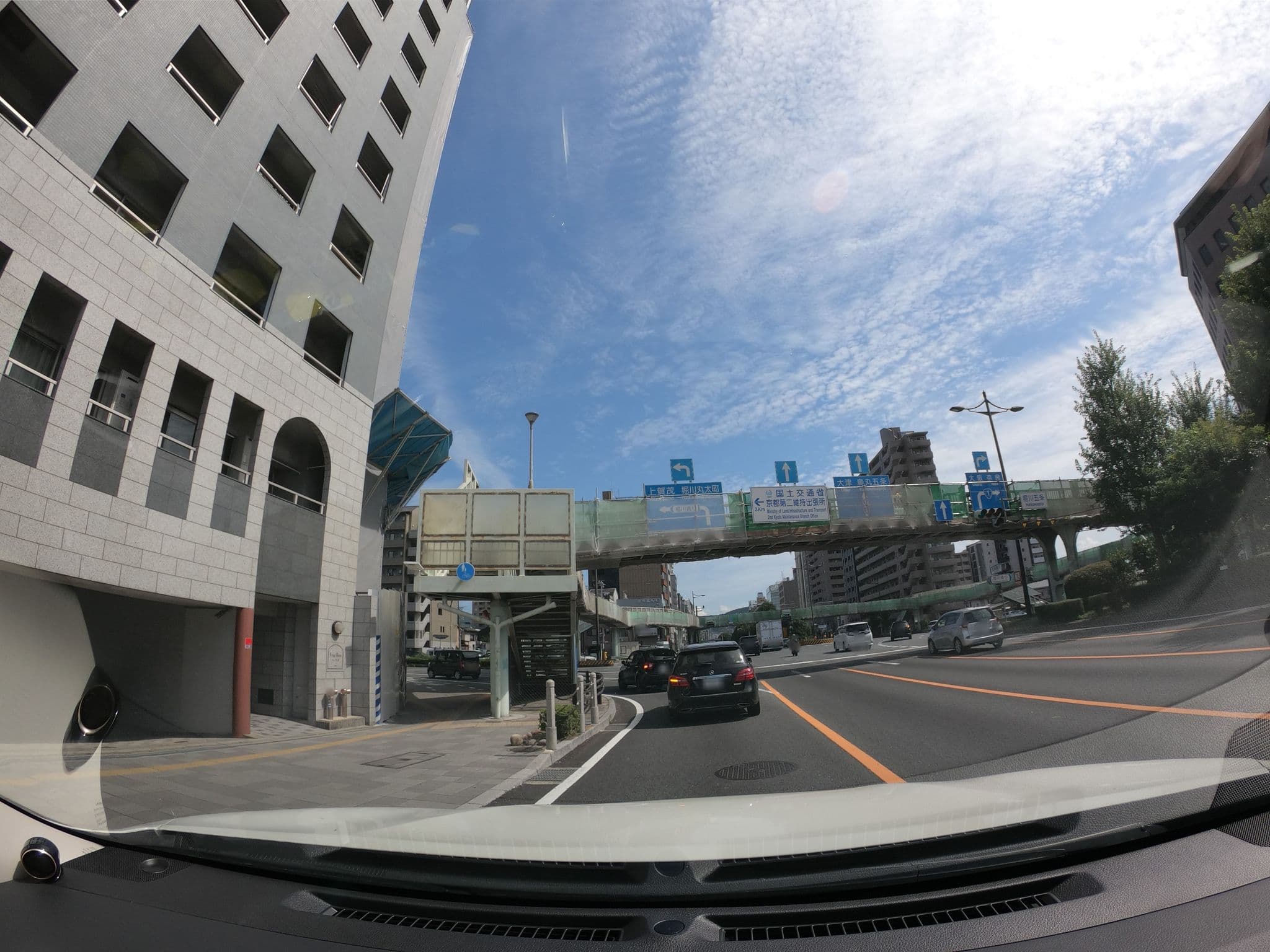 Street view near チサン スタンダード 京都堀川五条, Kyoto — © rsnaru (CC BY-SA · Mapillary)