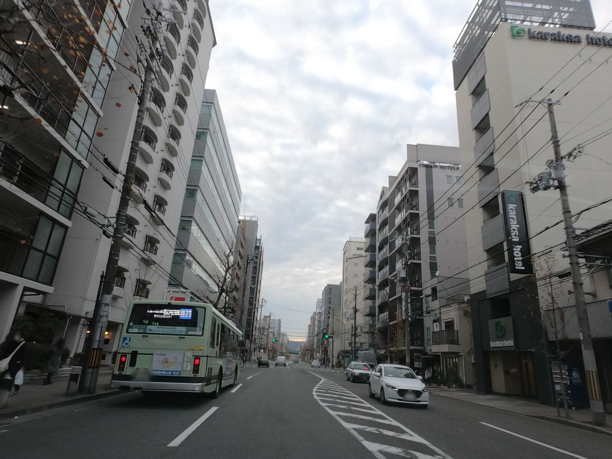 Street view near karaksa hotel, Kyoto — © rsnaru (CC BY-SA · Mapillary)