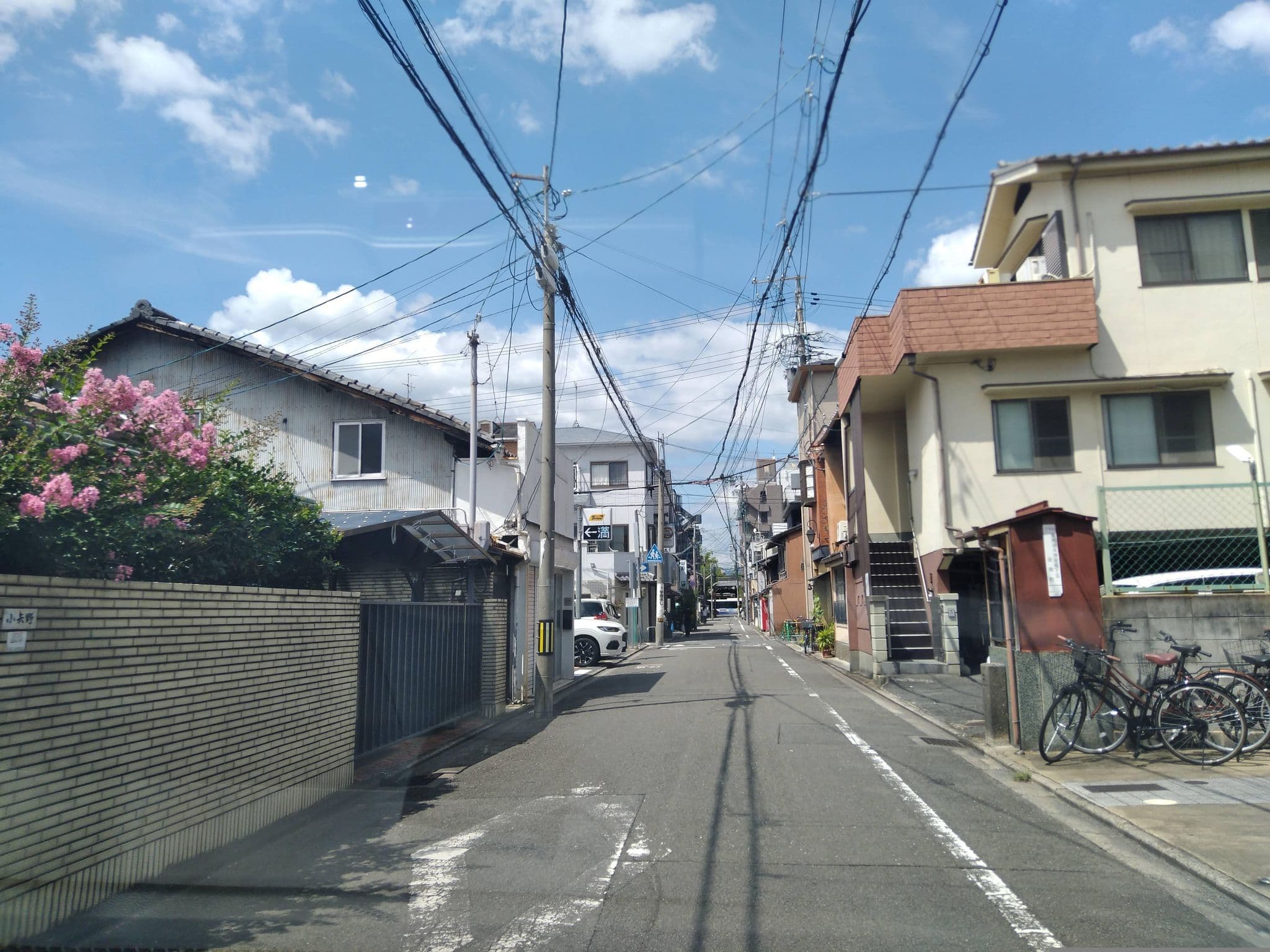 Street view near Stay SAKURA Kyoto 祭, Kyoto — © yasunari (CC BY-SA · Mapillary)