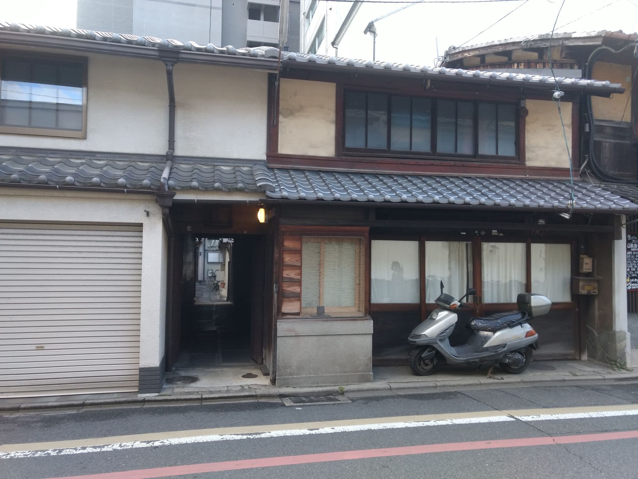 Street view near Miru Kyoto Nishiki, Kyoto — © yasunari (CC BY-SA · Mapillary)