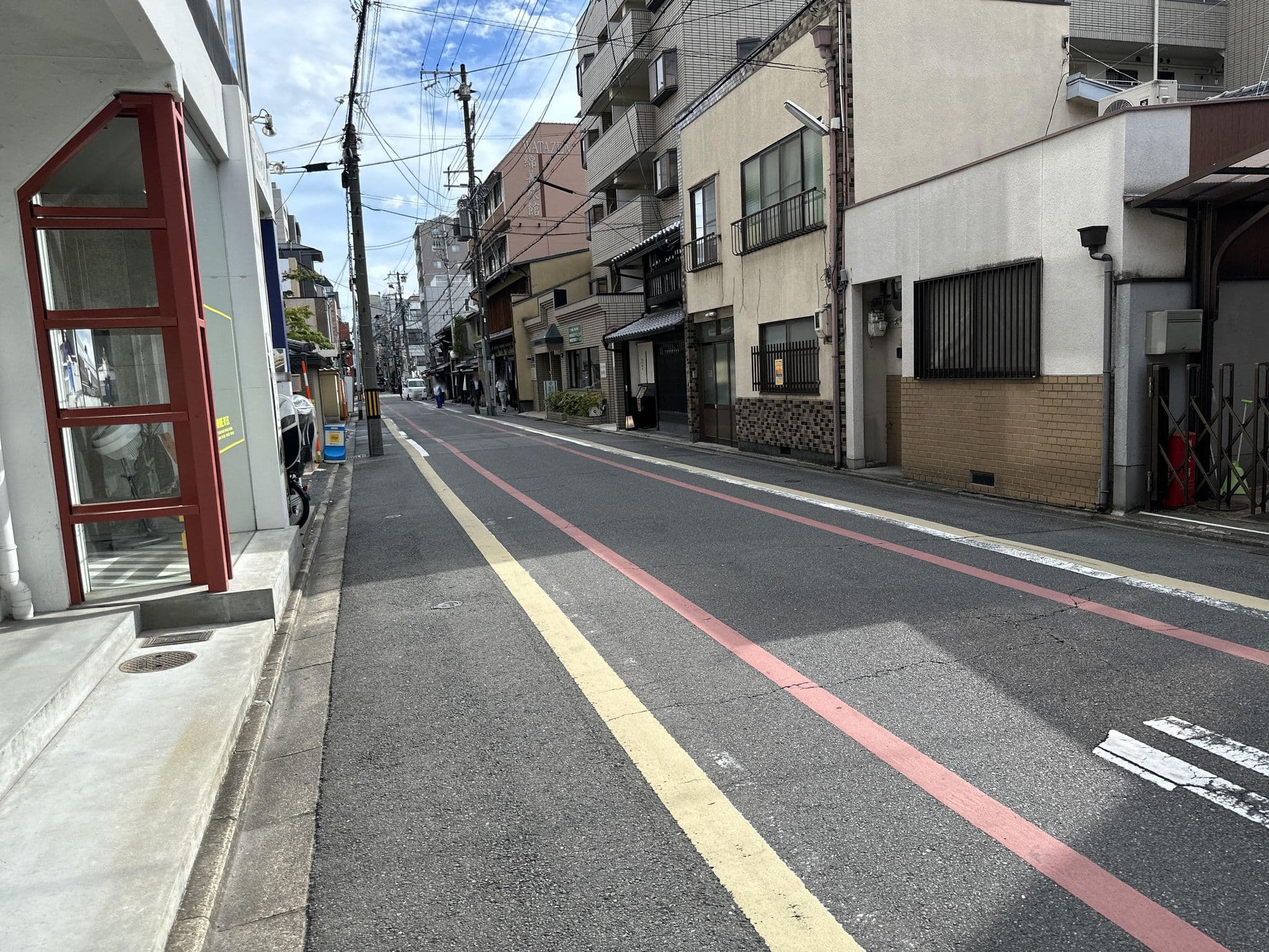 Street view near 松井本館, Kyoto — © FLIP365 (CC BY-SA · Mapillary)