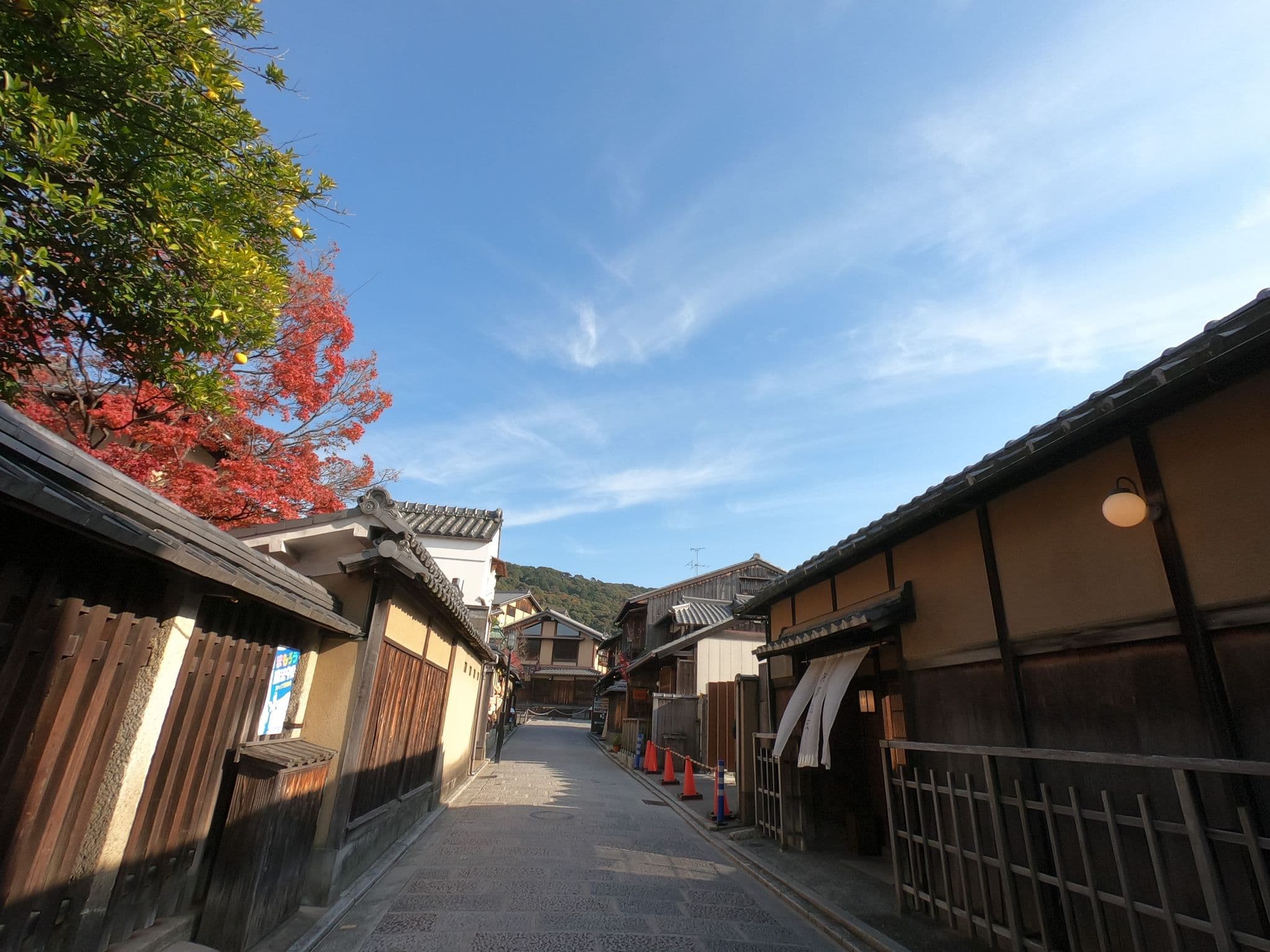 Street view near Resi Stay Kiyomizu, Kyoto — © rsnaru (CC BY-SA · Mapillary)