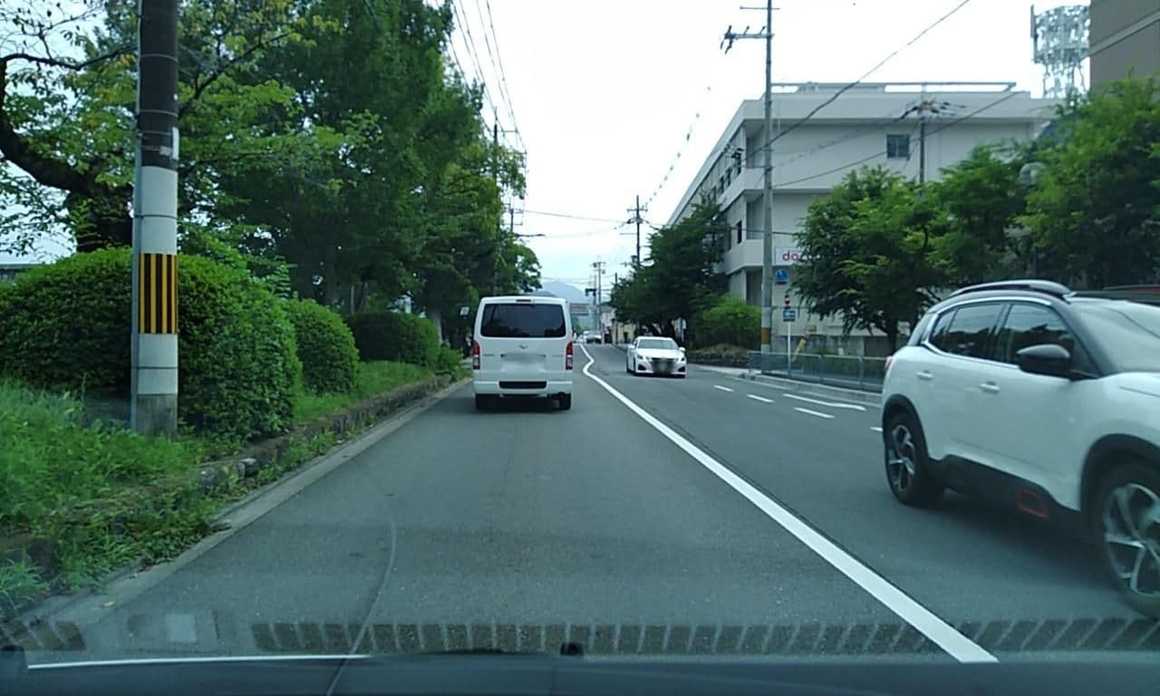 Street view near MeetUs Shimogoamo-riverside Machiya guesthouse, Kamigyō-ku — © yasunari (CC BY-SA · Mapillary)