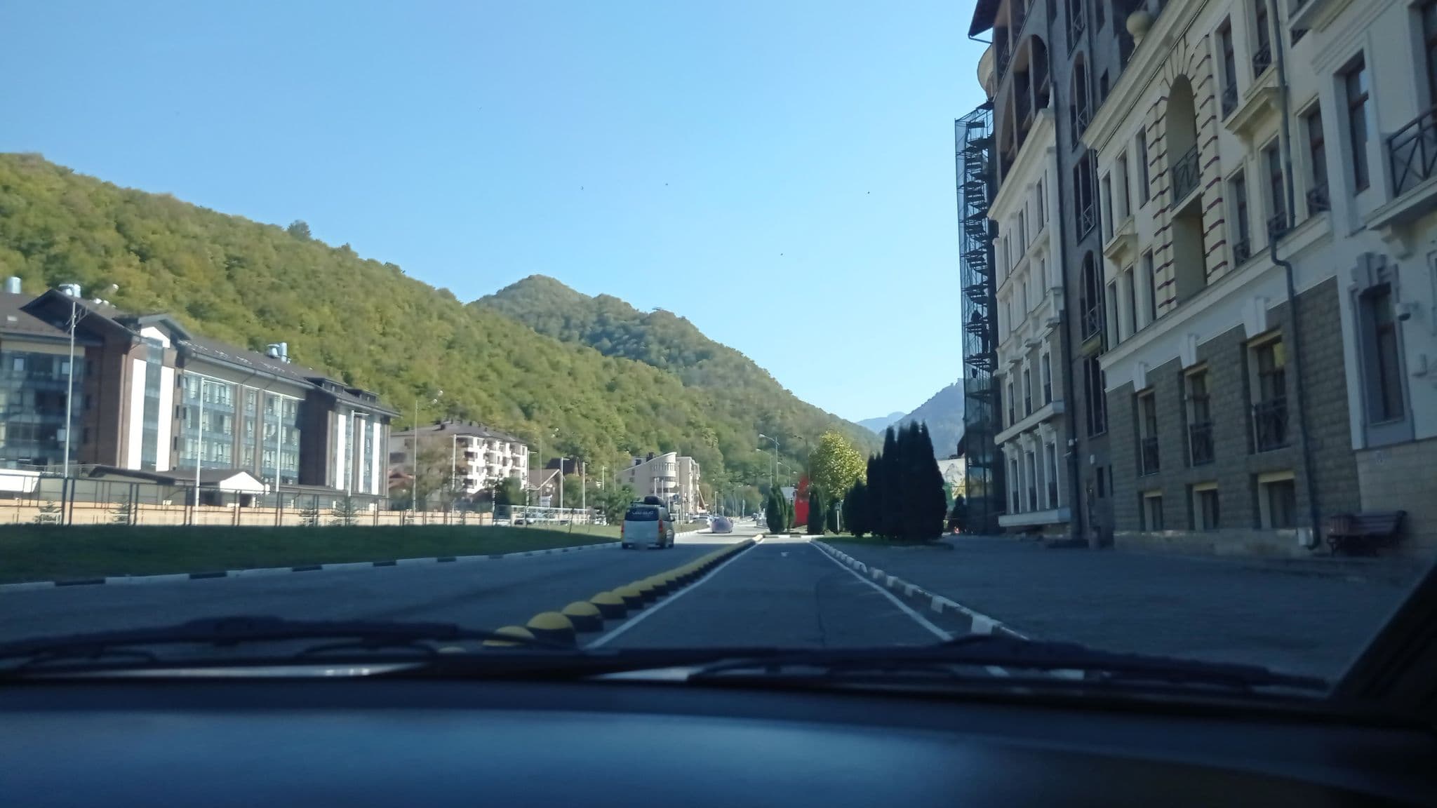 Street view near Горки Город +540 №47, Vysokoye — © petunder (CC BY-SA · Mapillary)