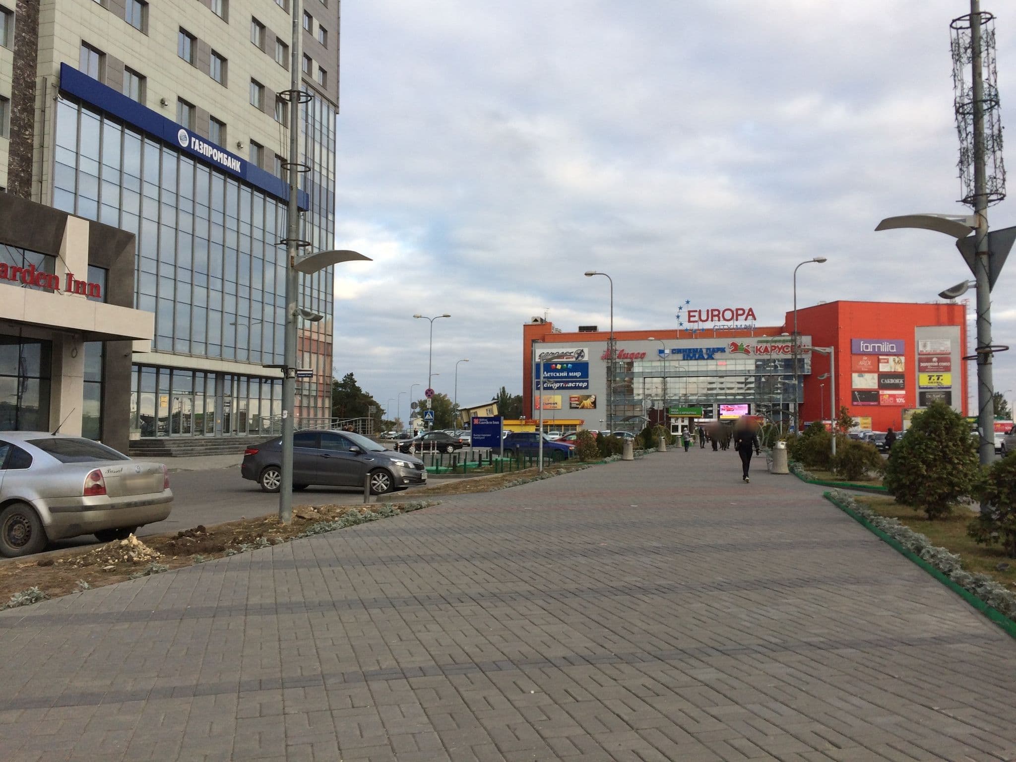 Street view near Hilton Garden Inn Volgograd, Volgograd — © yaitskayaekaterina (CC BY-SA · Mapillary)