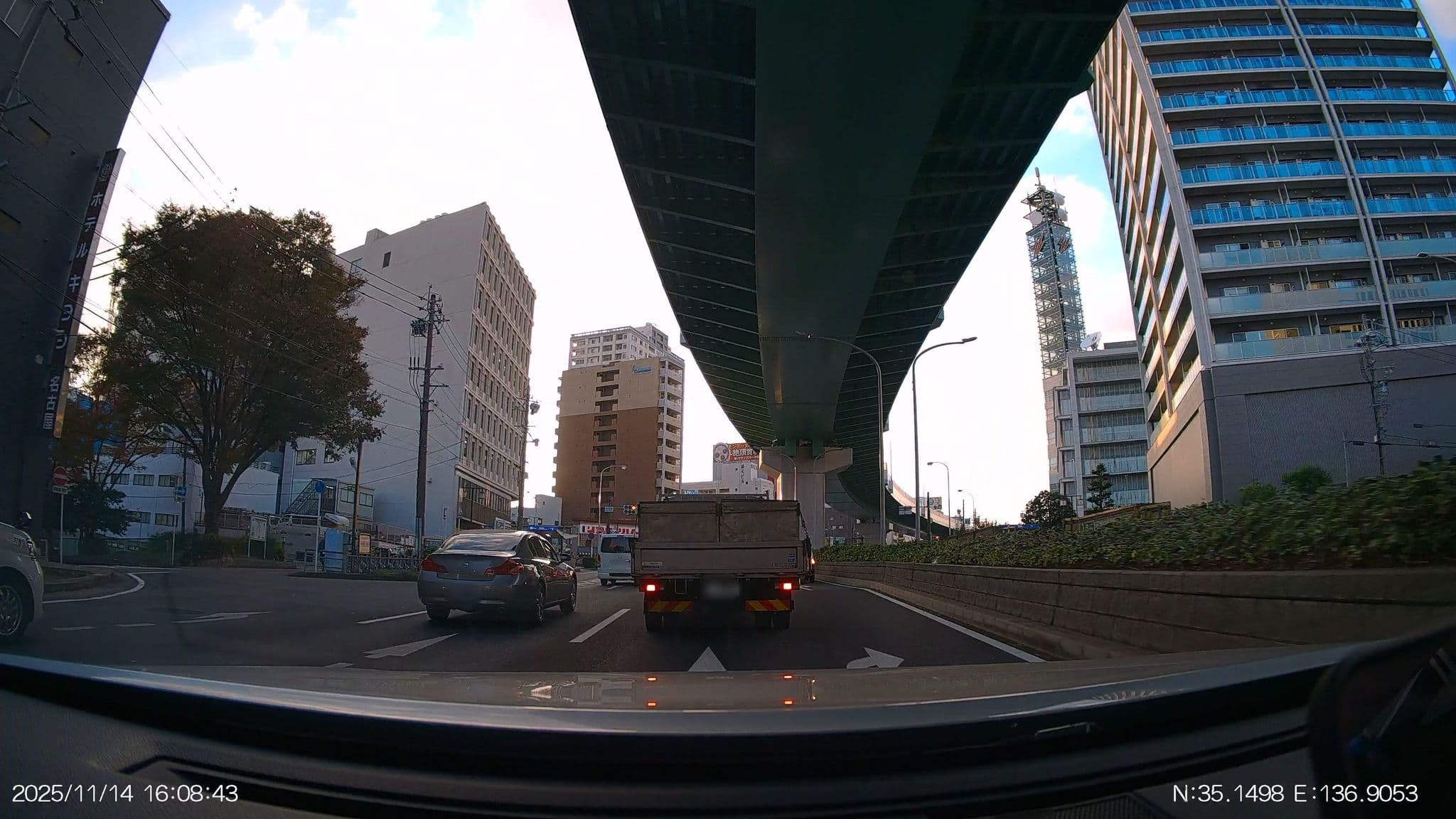 Street view near ホテルキヨシ名古屋 本館, Sakae — © aHS (CC BY-SA · Mapillary)