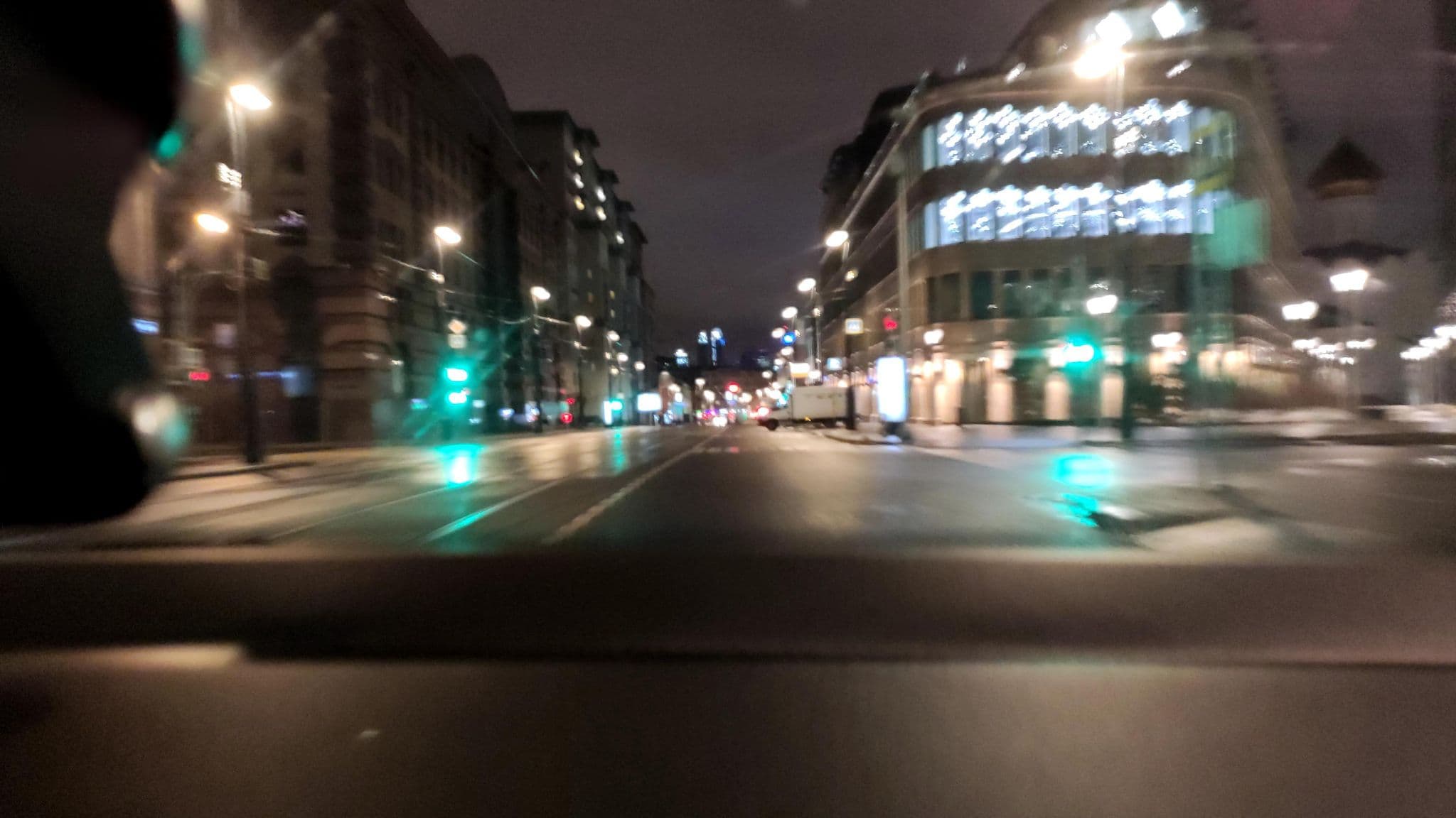 Street view near 8/12, Presnenskiy — © phoneuploader (CC BY-SA · Mapillary)