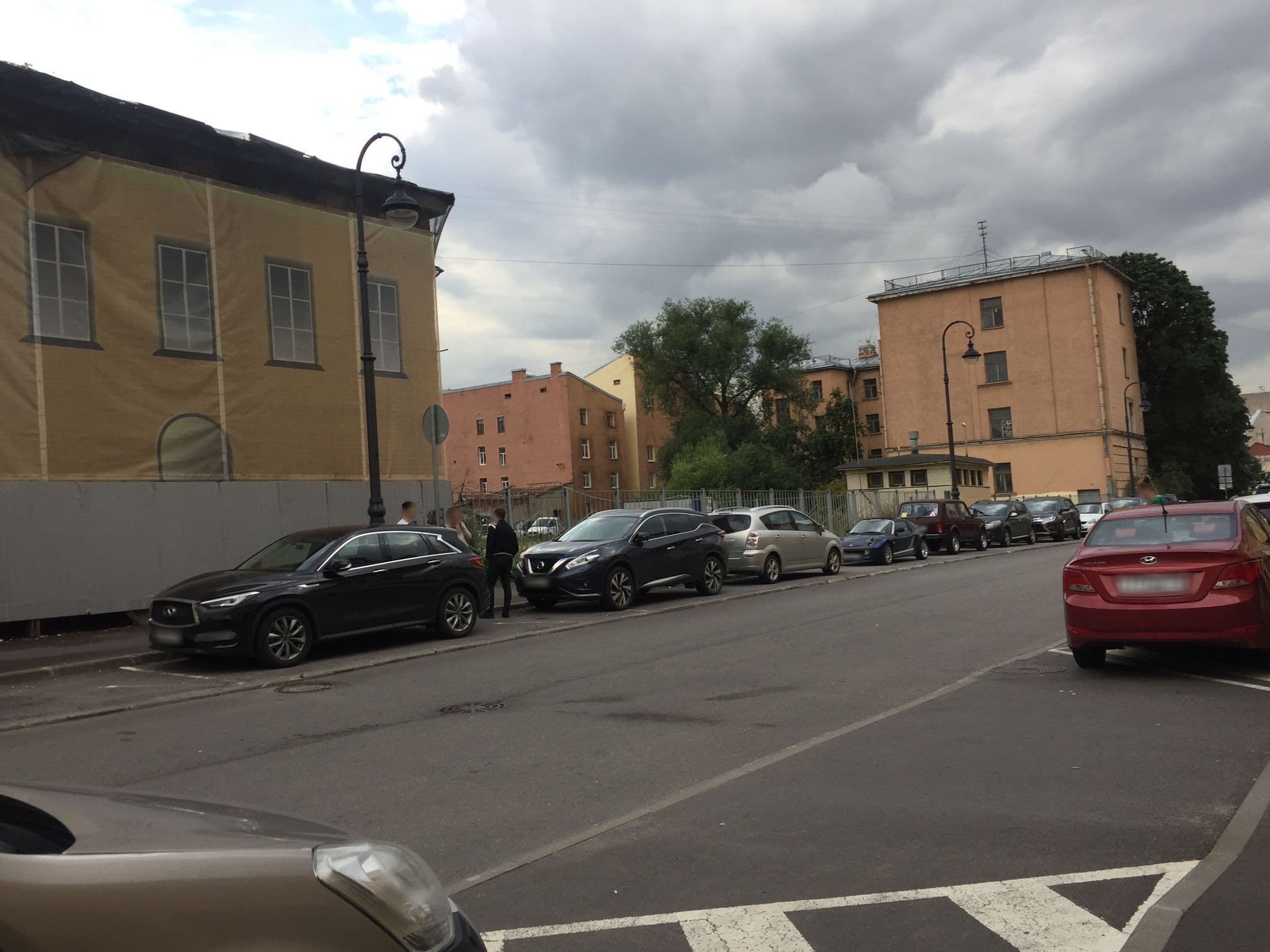 Street view near Amarant, Admiralteisky — © ser9ei999 (CC BY-SA · Mapillary)