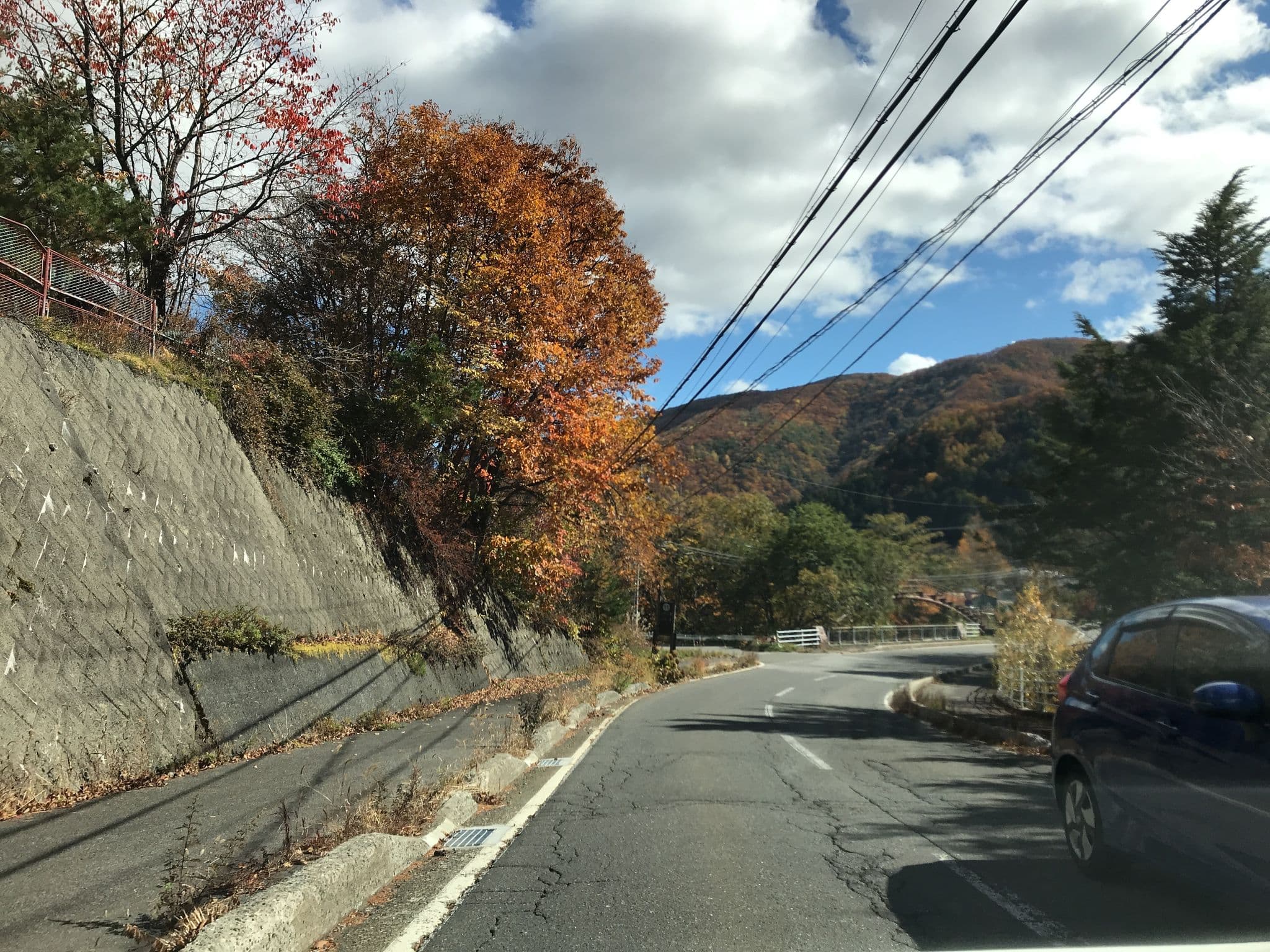 Street view near 本棟, Hario — © yaritsusozai (CC BY-SA · Mapillary)