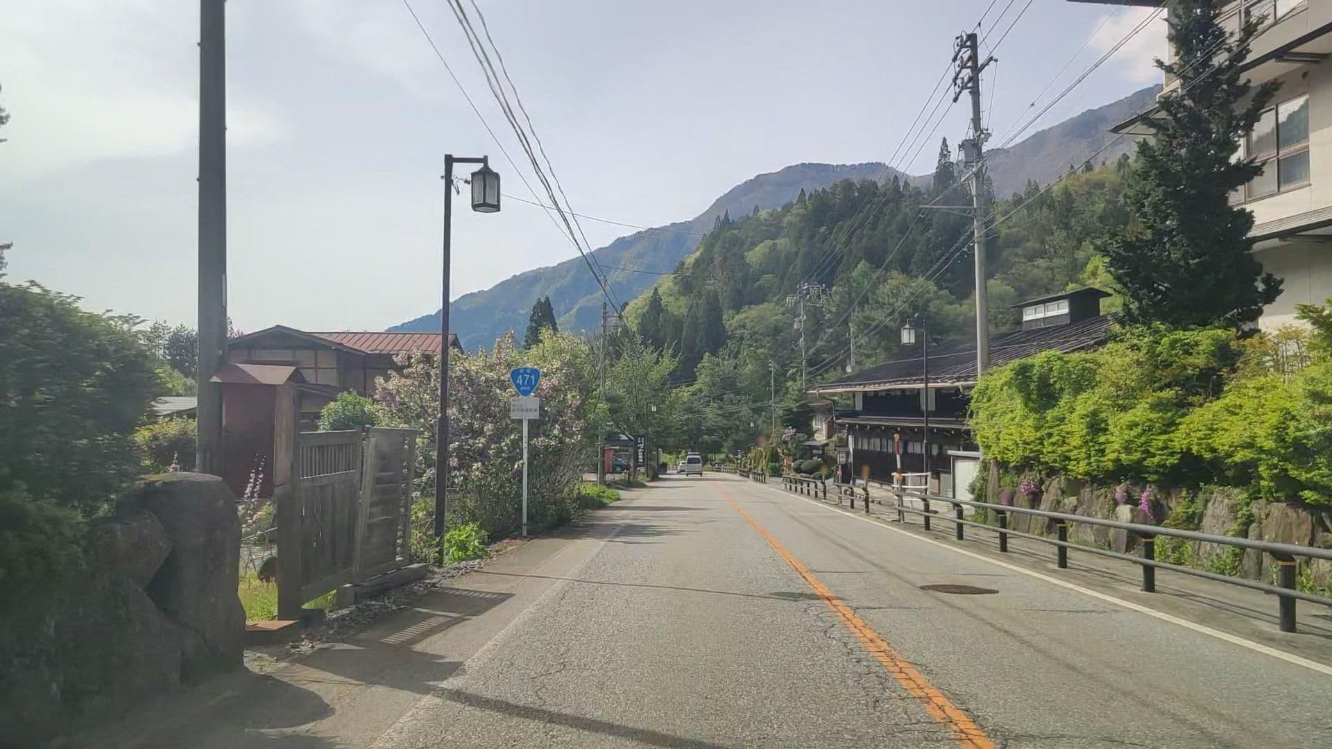Street view near 奥飛騨温泉郷 新平湯温泉 白樺荘, Takayama — © drivephotograph (CC BY-SA · Mapillary)
