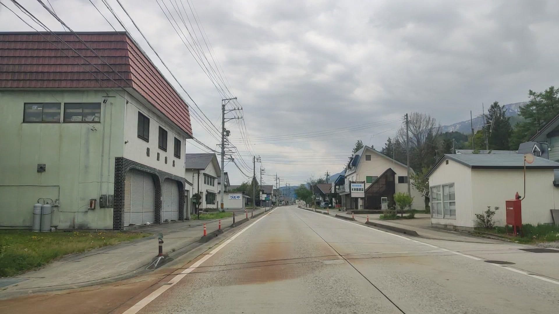 Street view near リスの小屋, Hakuba — © drivephotograph (CC BY-SA · Mapillary)