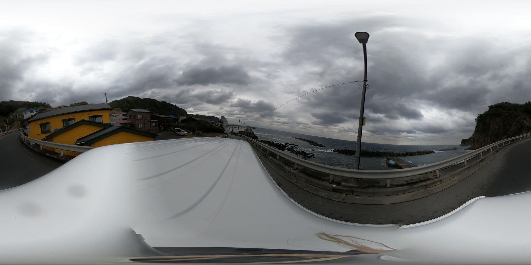 Street view near 舟吉, Inatori — © momomomomo (CC BY-SA · Mapillary)