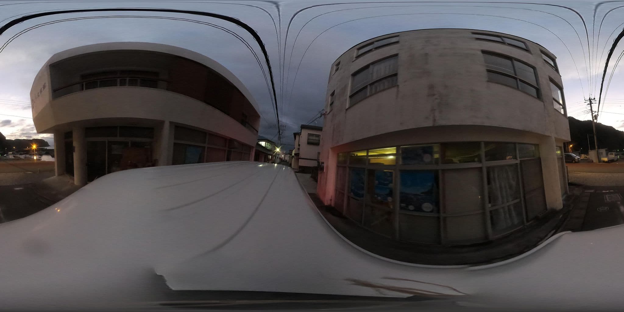 Street view near 民宿とみや, Inatori — © momomomomo (CC BY-SA · Mapillary)