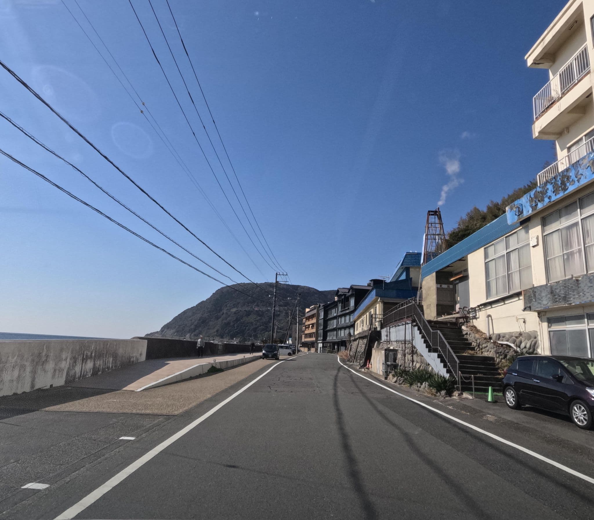 Street view near うたゆの宿 伊豆南熱川ホテル, Inatori — © rsnaru (CC BY-SA · Mapillary)