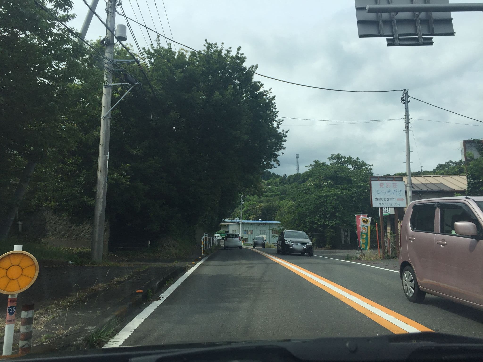 Street view near ヴィラ今井浜, Inatori — © yaritsusozai (CC BY-SA · Mapillary)