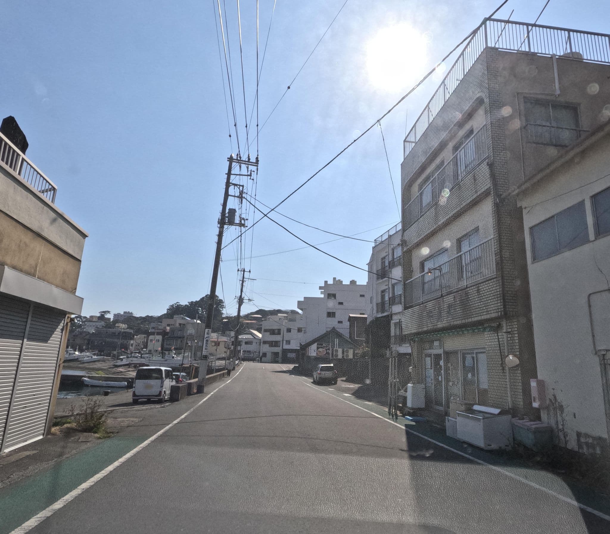 Street view near はまべ荘, Inatori — © rsnaru (CC BY-SA · Mapillary)