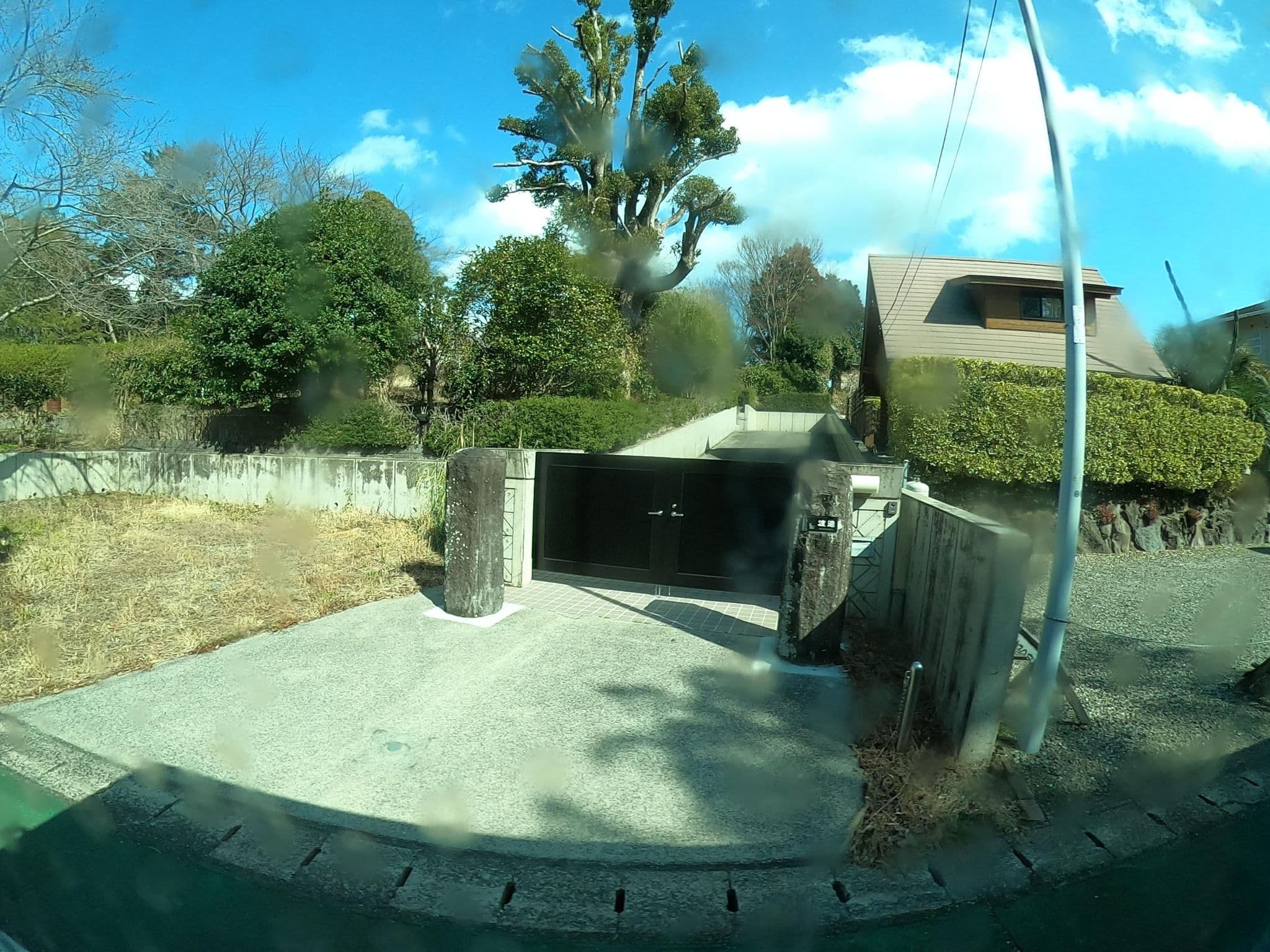 Street view near LogLoginn ログハウスの宿, Itō — © castletrain (CC BY-SA · Mapillary)