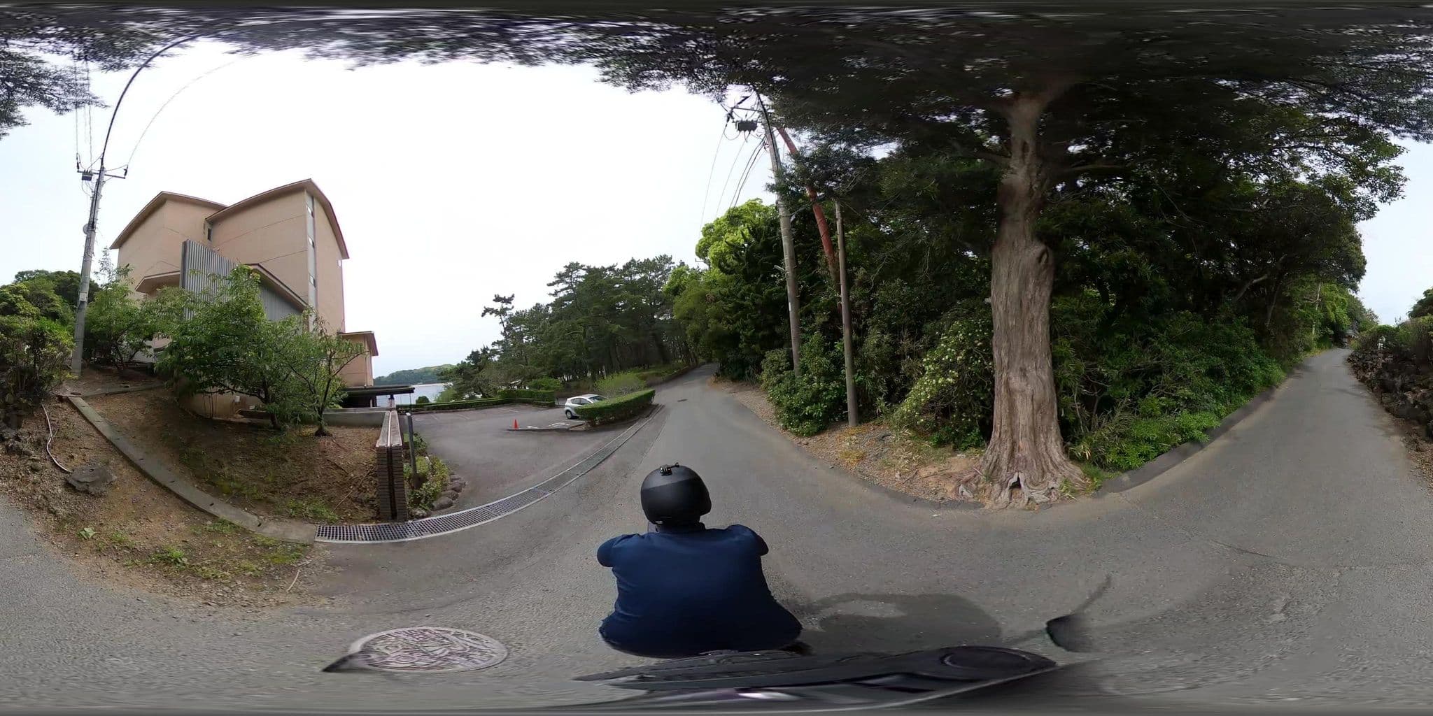 Street view near 壷中の天 宿 ○文, Kawazu-ikadaba — © munetipra (CC BY-SA · Mapillary)