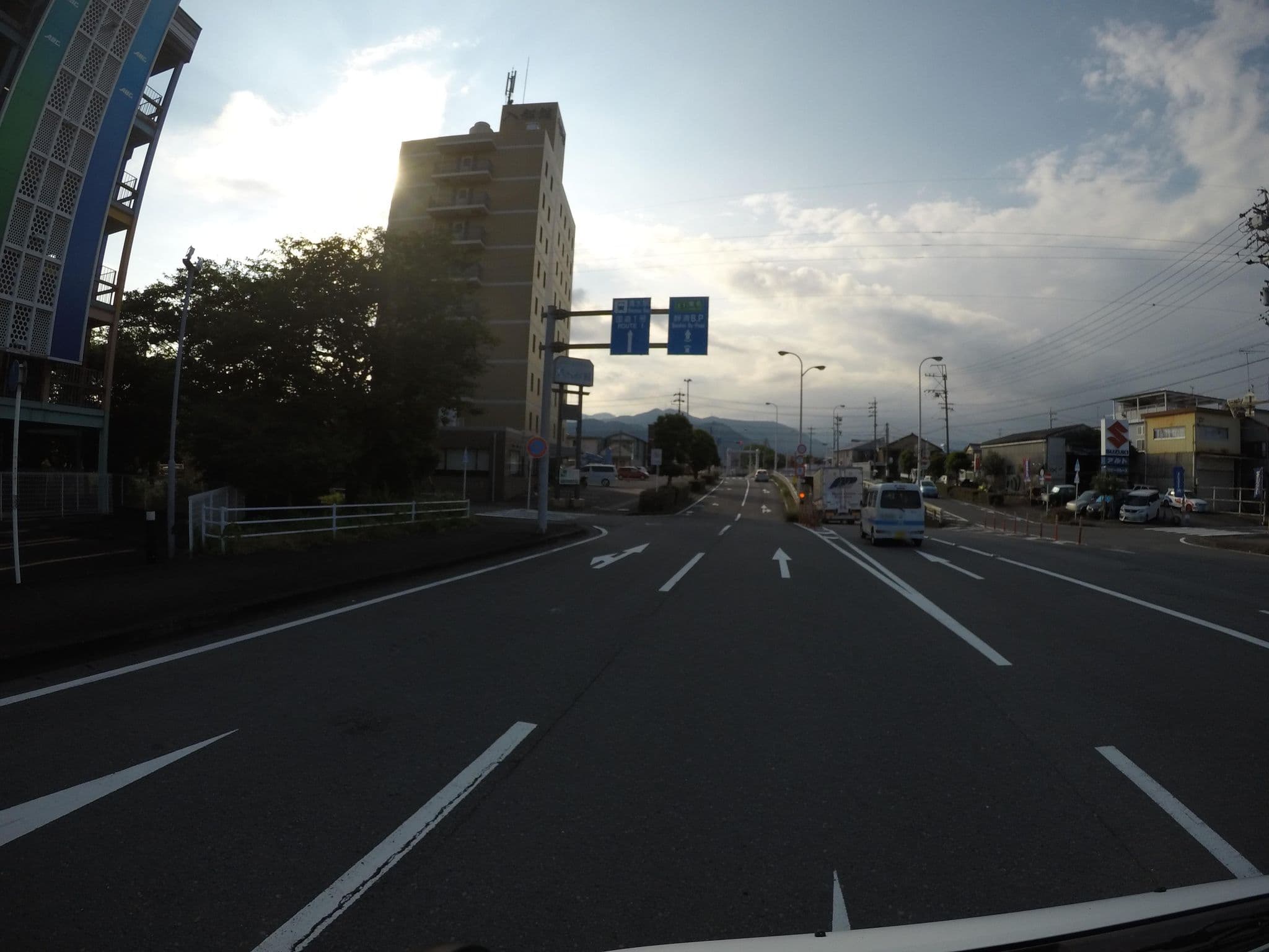 Street view near ベイホテル 入船館, Shizuoka — © kudarisenmon (CC BY-SA · Mapillary)
