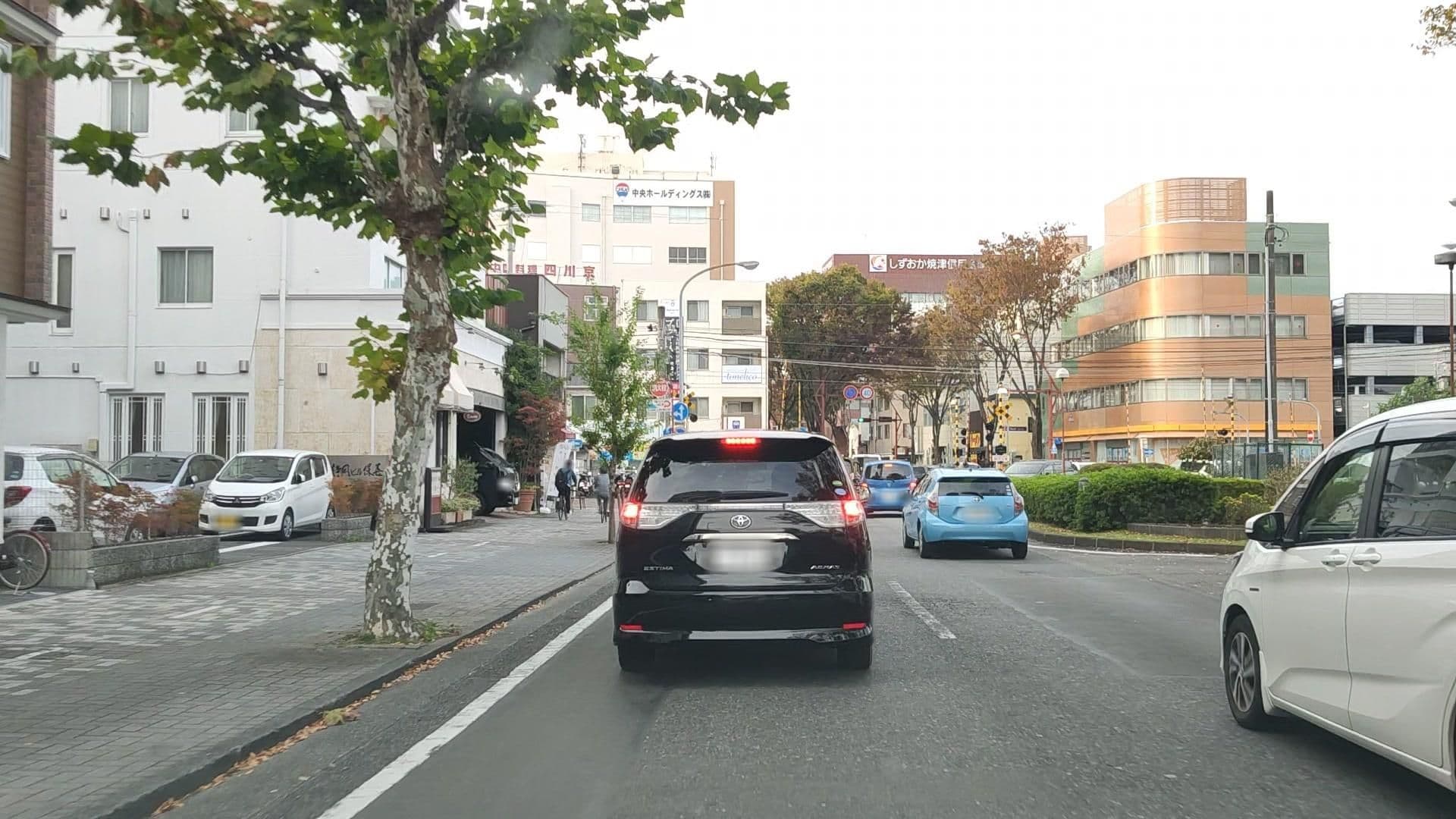 Street view near ホテルドルフ静岡, Shizuoka — © drivephotograph (CC BY-SA · Mapillary)