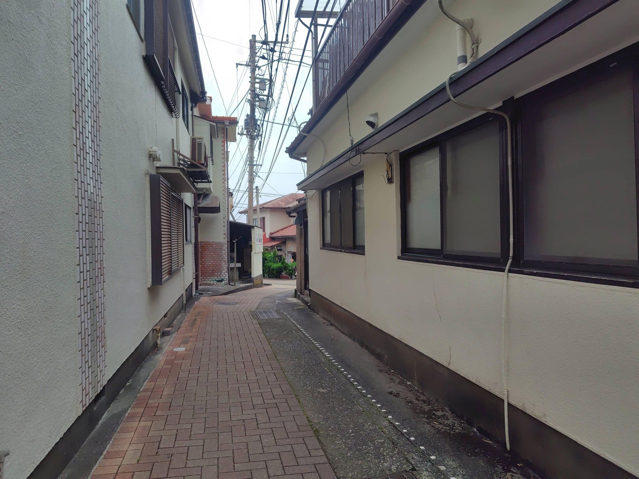 Street view near 初島 民宿 丸喜, Itō — © snhoybekcxnb (CC BY-SA · Mapillary)