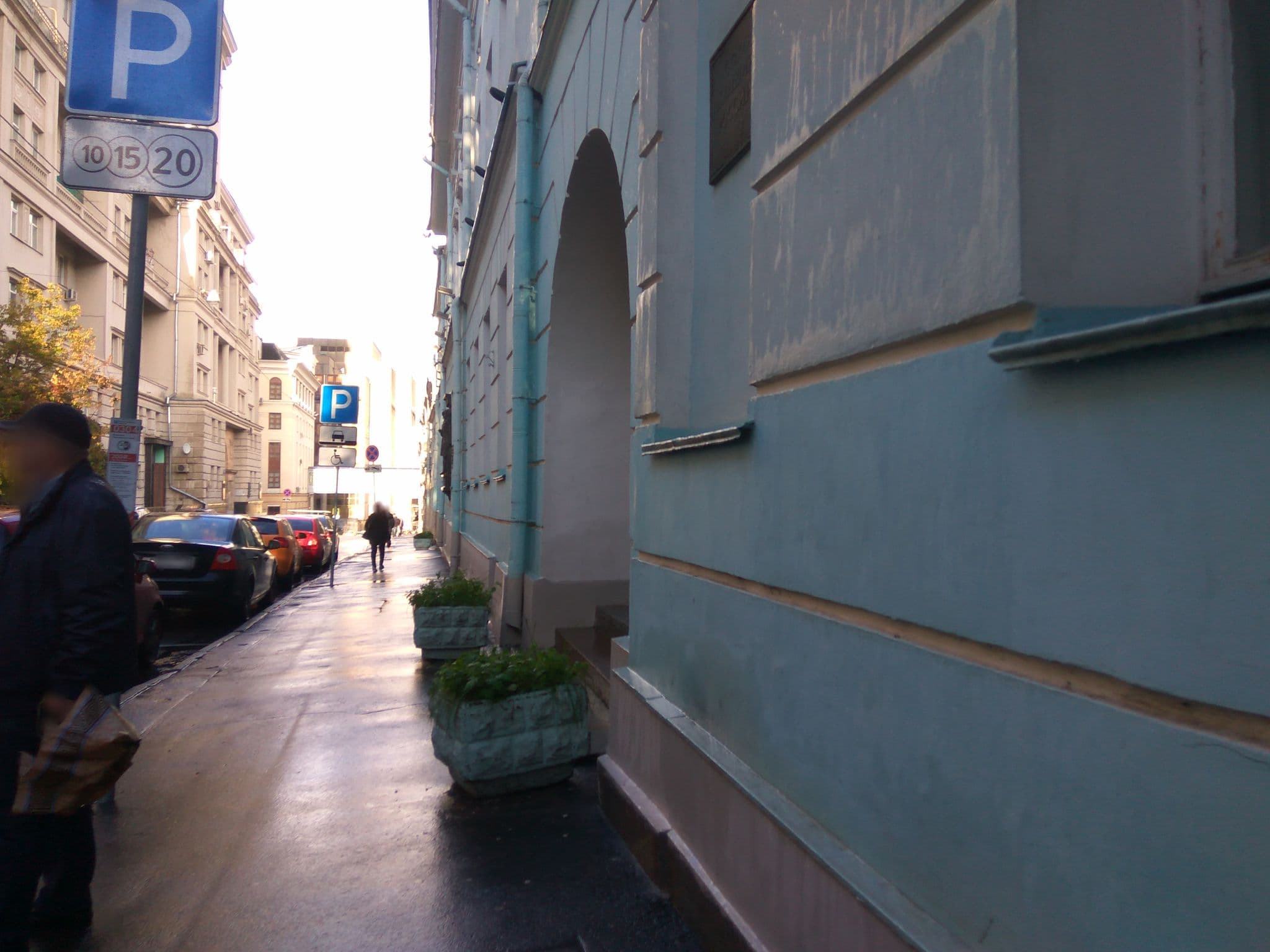 Street view near Lafayette, Moscow
