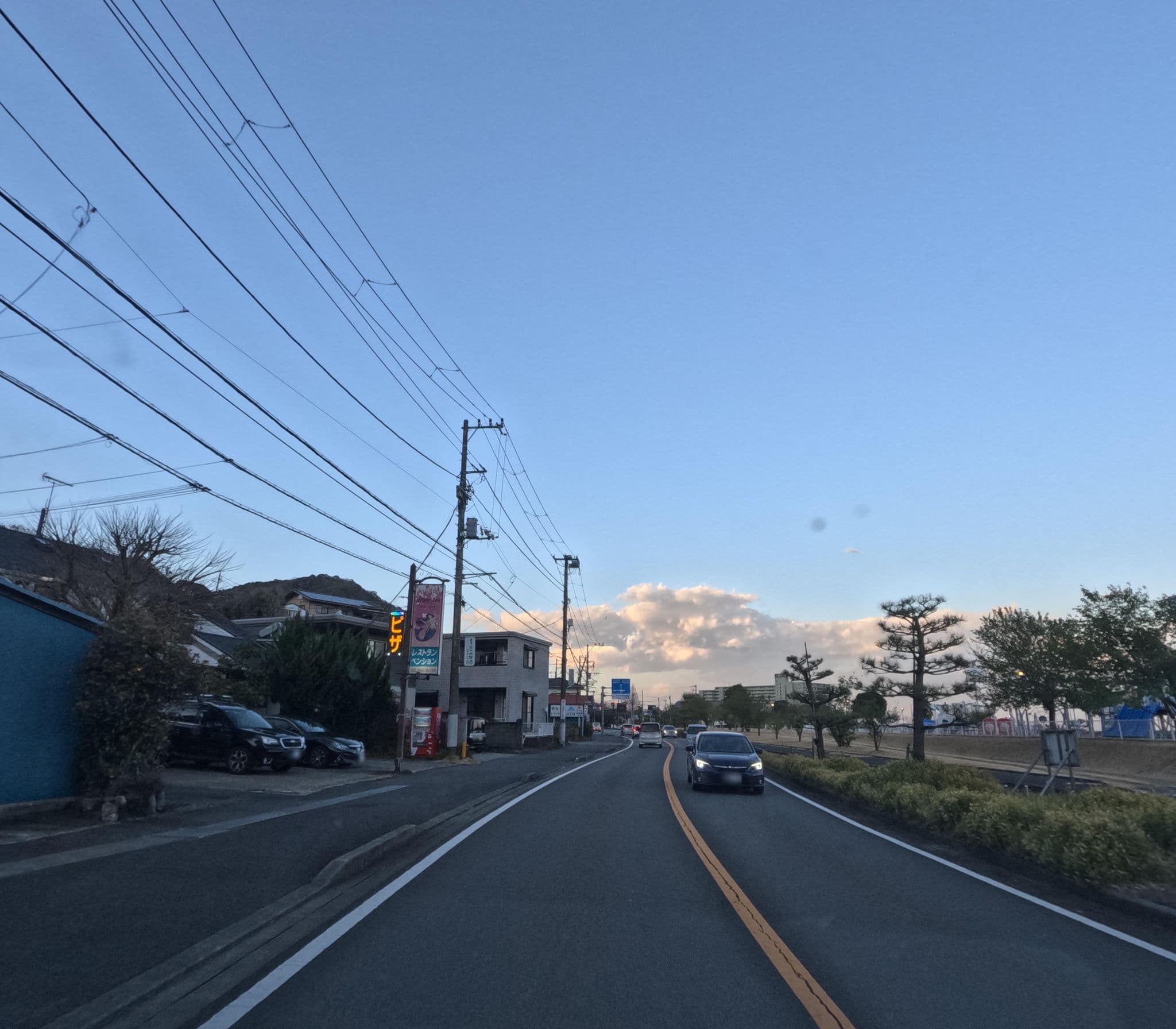 Street view near アフターデイズ, Atami — © rsnaru (CC BY-SA · Mapillary)