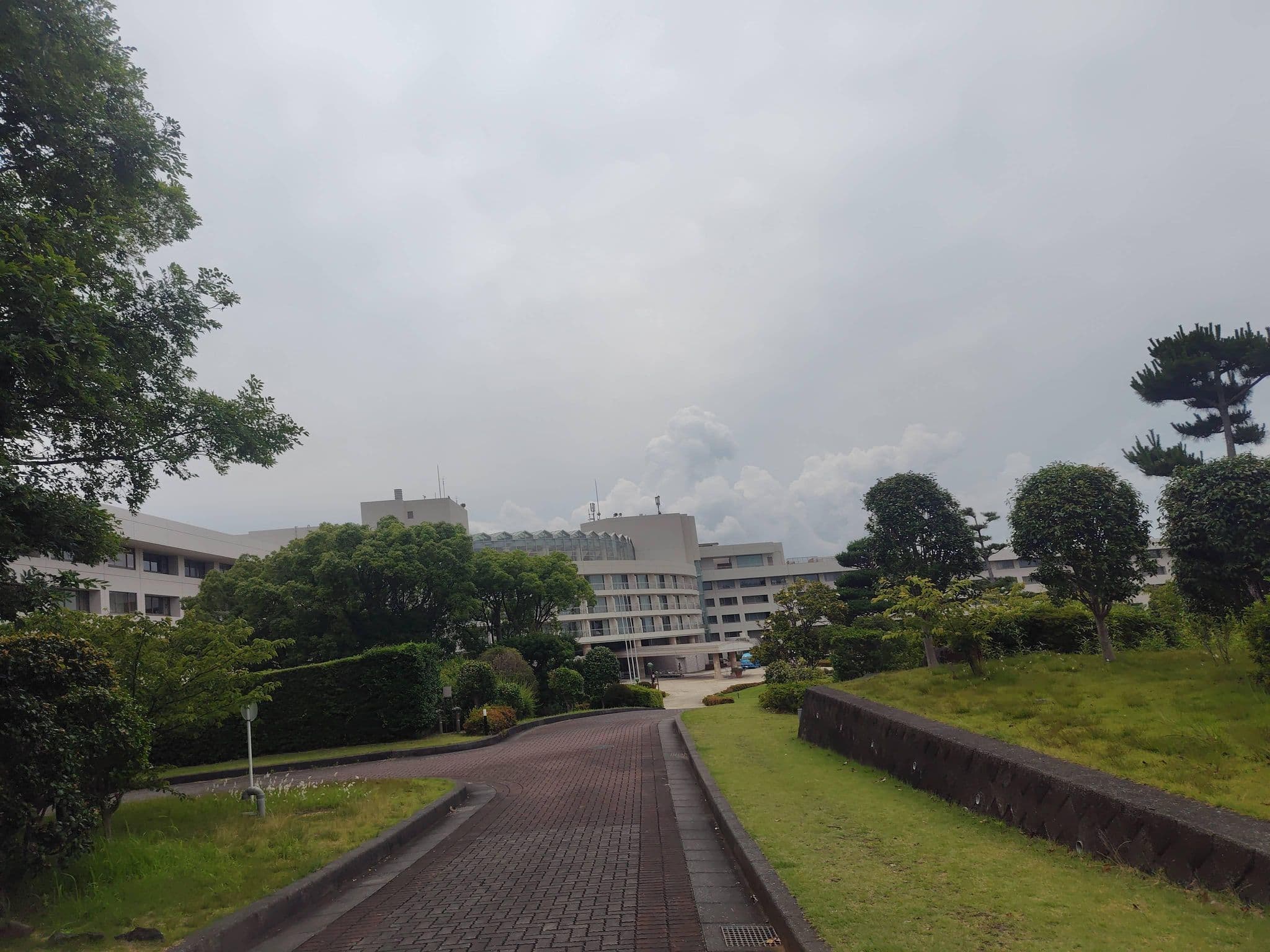 Street view near カルチャーコテージ, Itō — © snhoybekcxnb (CC BY-SA · Mapillary)