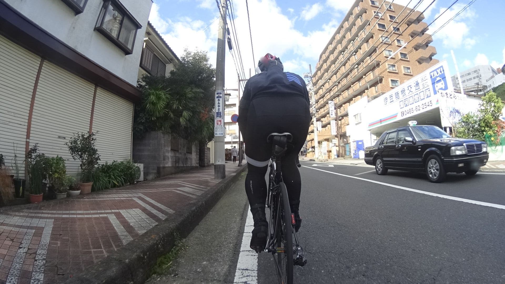 Street view near 若林, Yugawara — © tmogi21a (CC BY-SA · Mapillary)