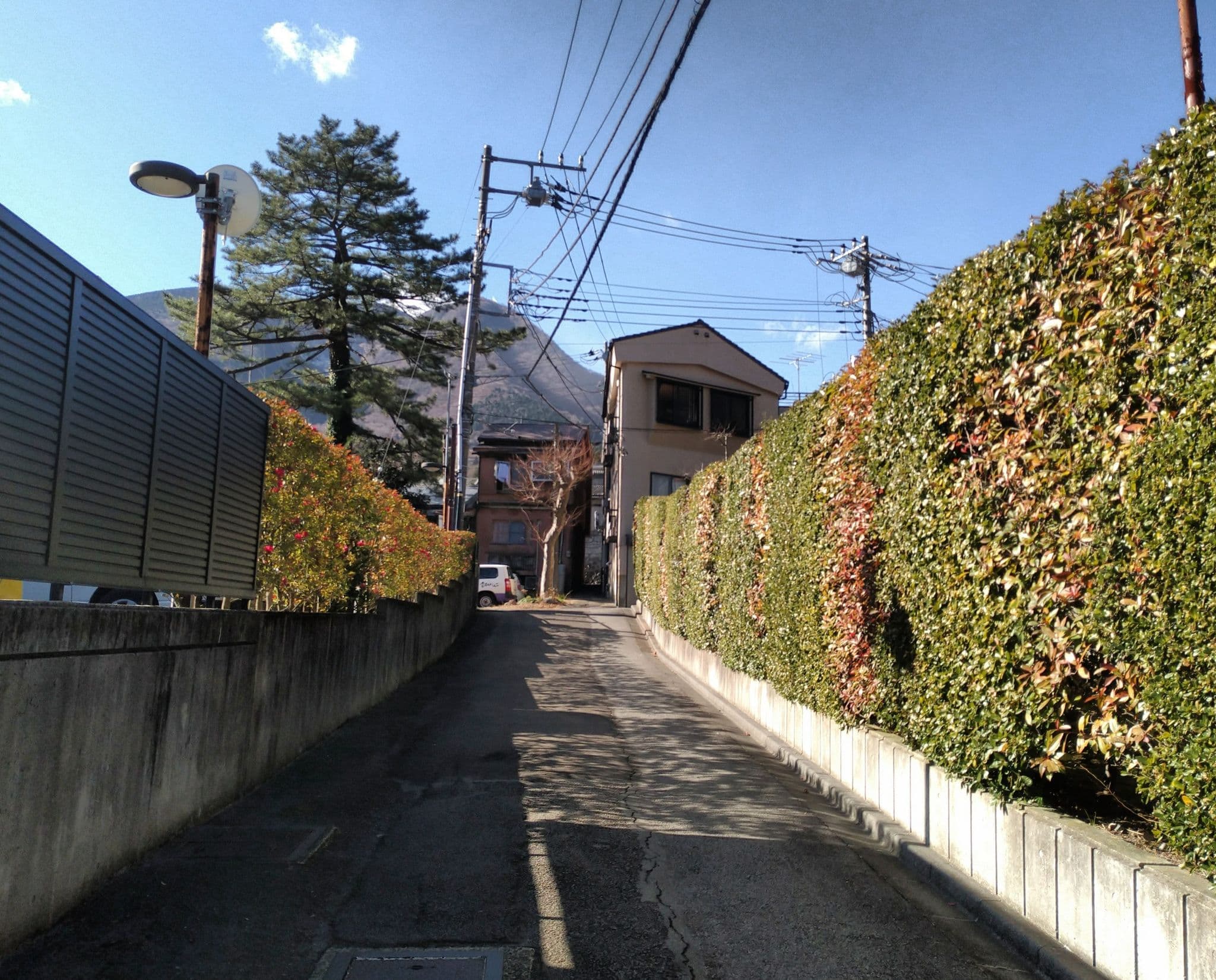 Street view near 箱根強羅山荘, Hakone — © drivephotograph (CC BY-SA · Mapillary)