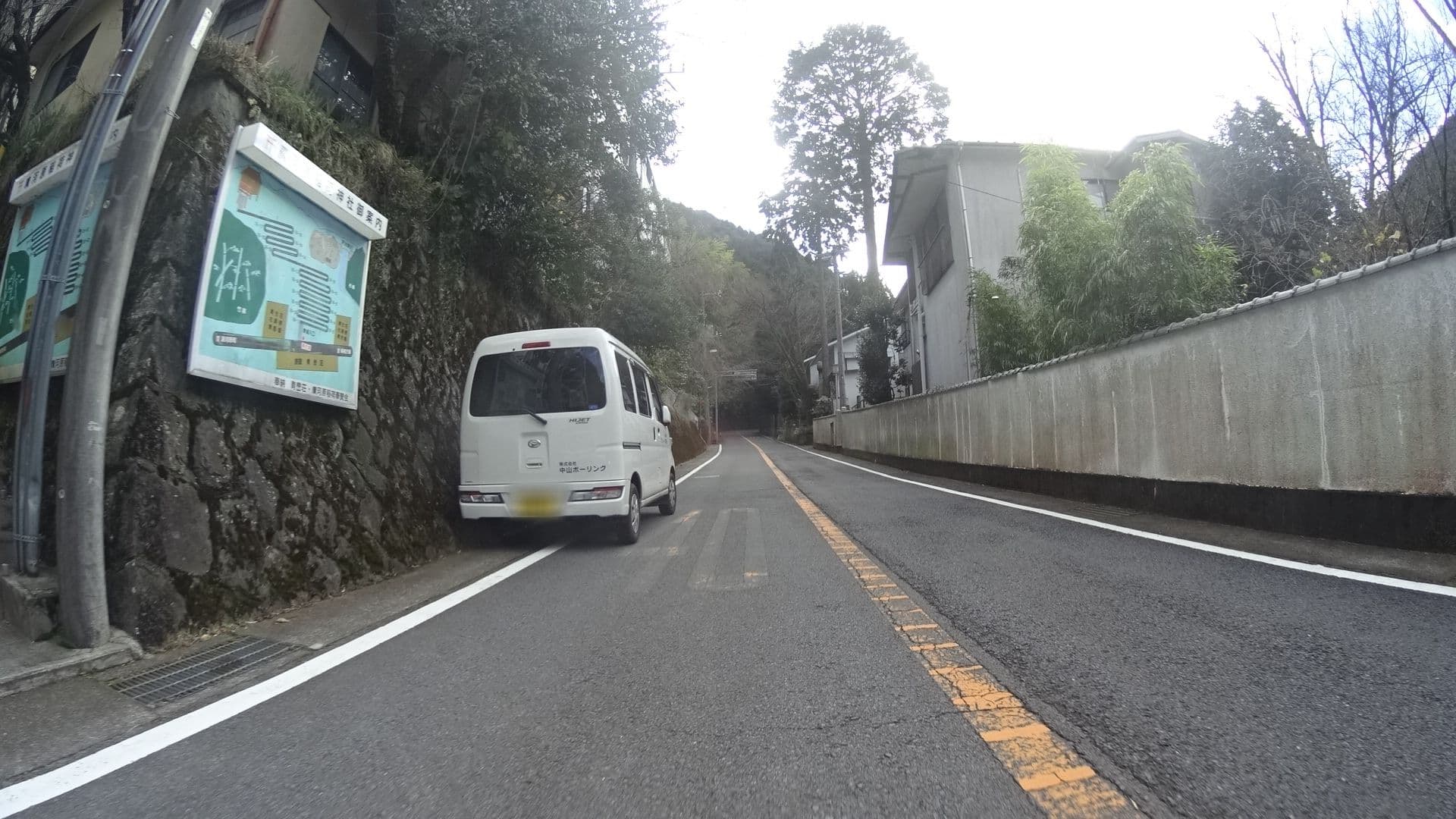 Street view near 松慶, Yugawara — © tmogi21a (CC BY-SA · Mapillary)