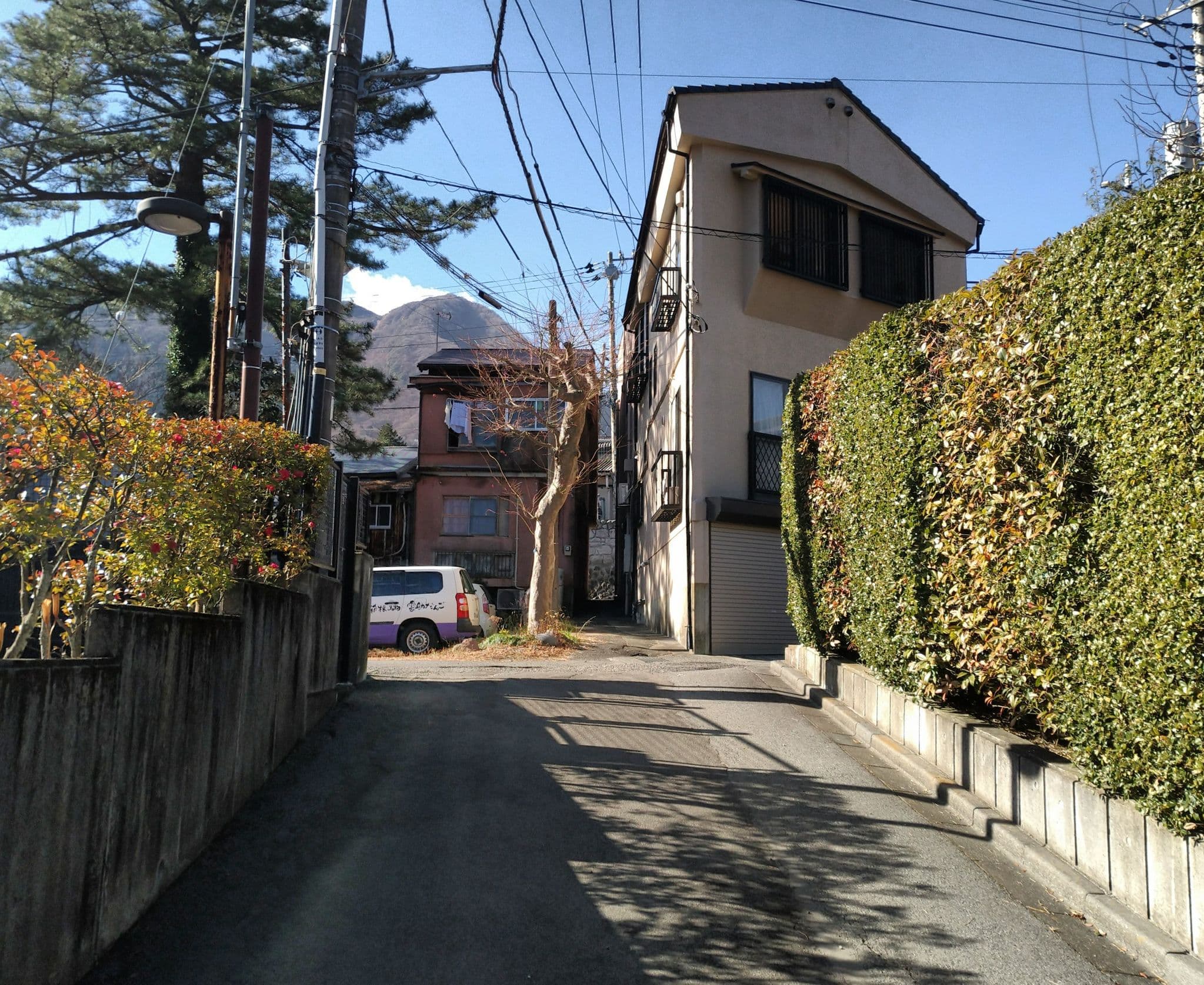 Street view near 東京文具販売健康保険組合 箱根強羅山荘, Hakone — © drivephotograph (CC BY-SA · Mapillary)