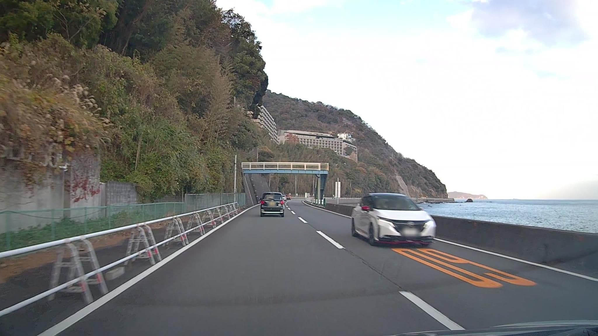 Street view near ヴィラデルソル, Atami — © mzaki (CC BY-SA · Mapillary)