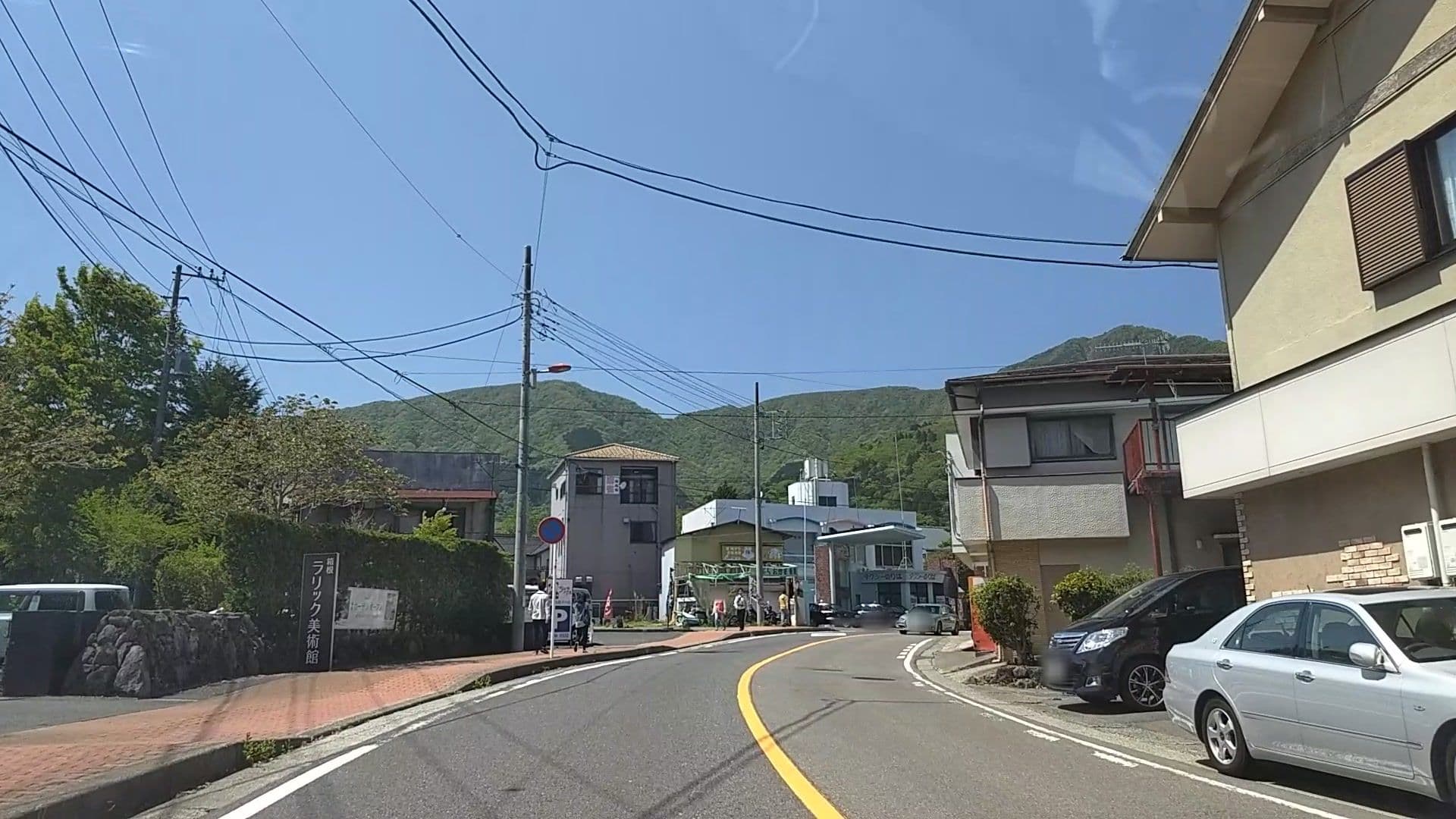 Street view near 旅館万寿屋, Gotemba — © drivephotograph (CC BY-SA · Mapillary)