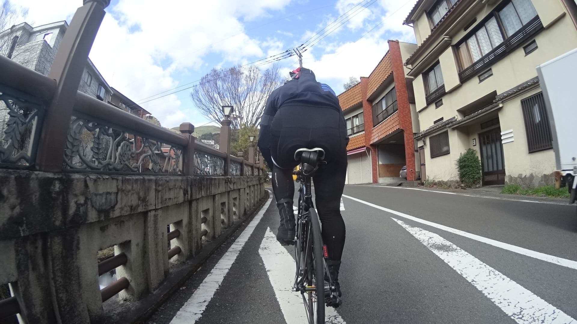 Street view near ゆ宿 高すぎ, Yugawara — © tmogi21a (CC BY-SA · Mapillary)