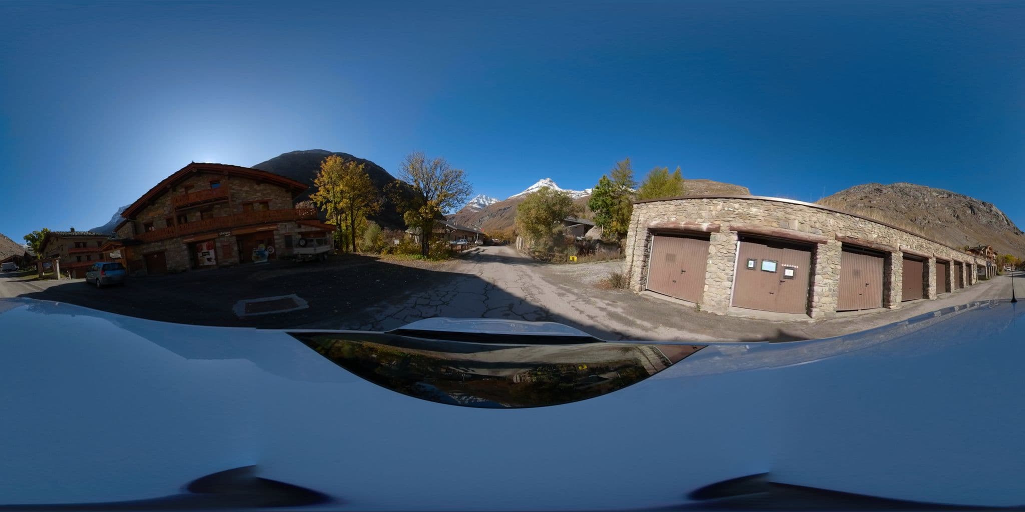 Street view near L'Alpaga, Val-d'Isère — © serfim_cit_y (CC BY-SA · Mapillary)