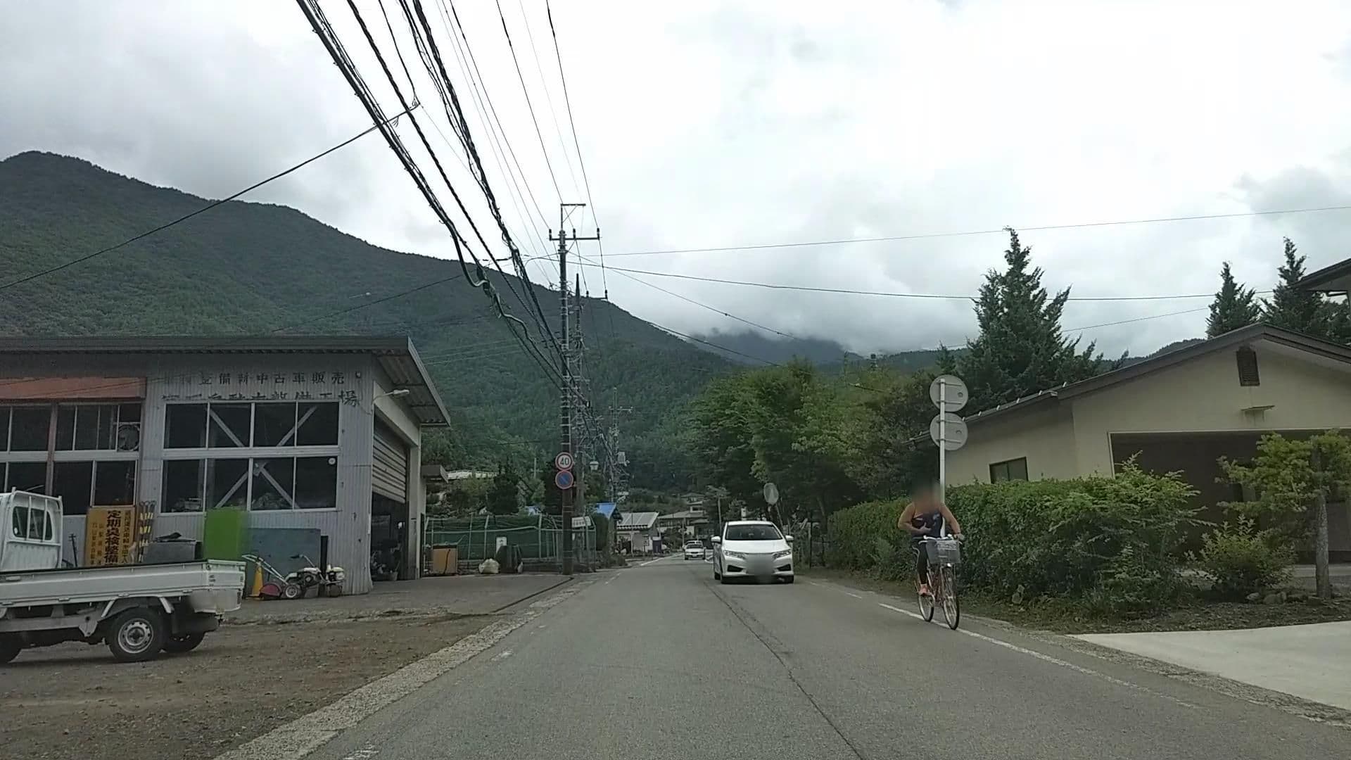 Street view near 湖西荘, Narusawa — © drivephotograph (CC BY-SA · Mapillary)