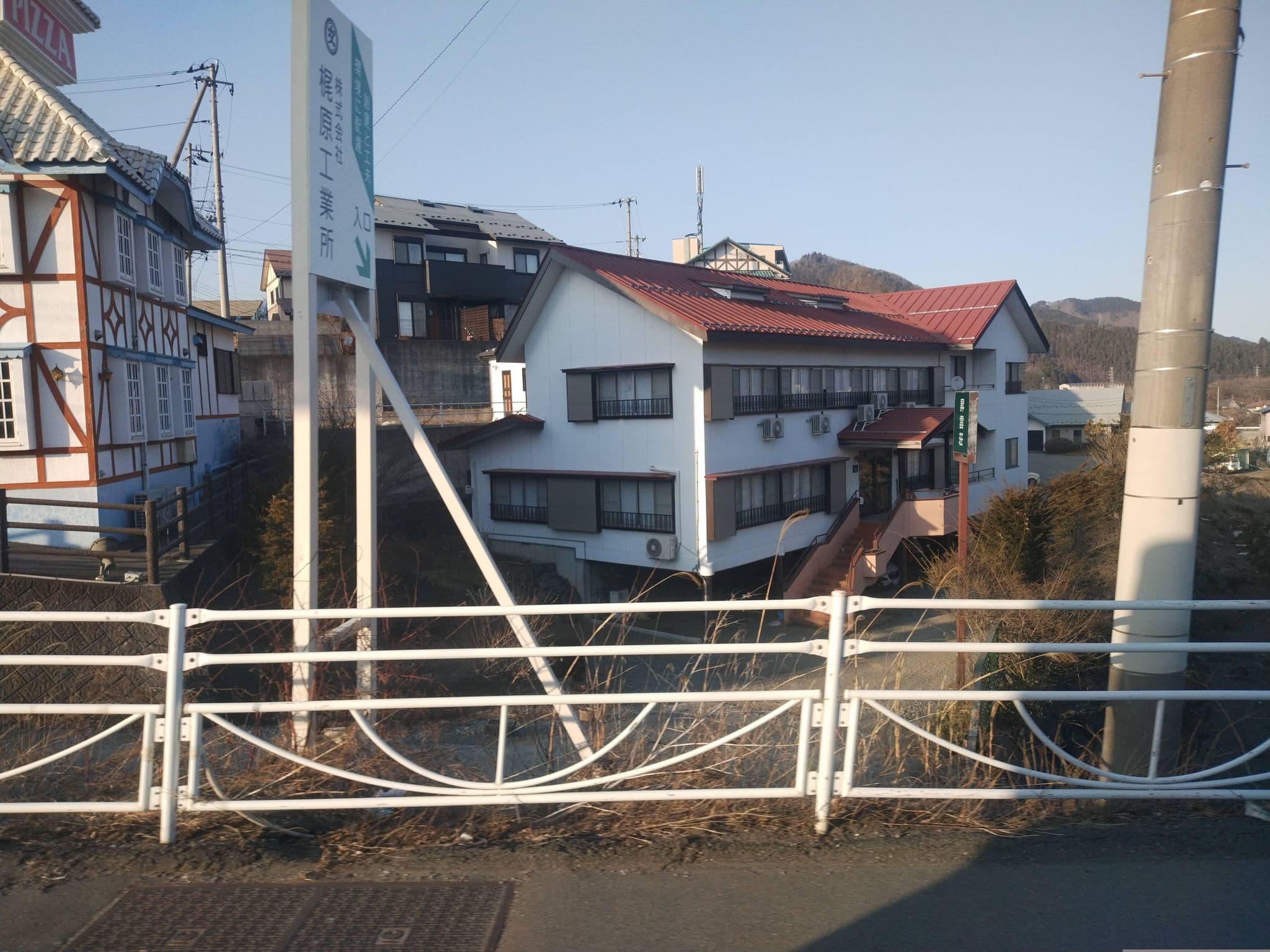 Street view near 昇雲荘, Narusawa — © adsa562 (CC BY-SA · Mapillary)
