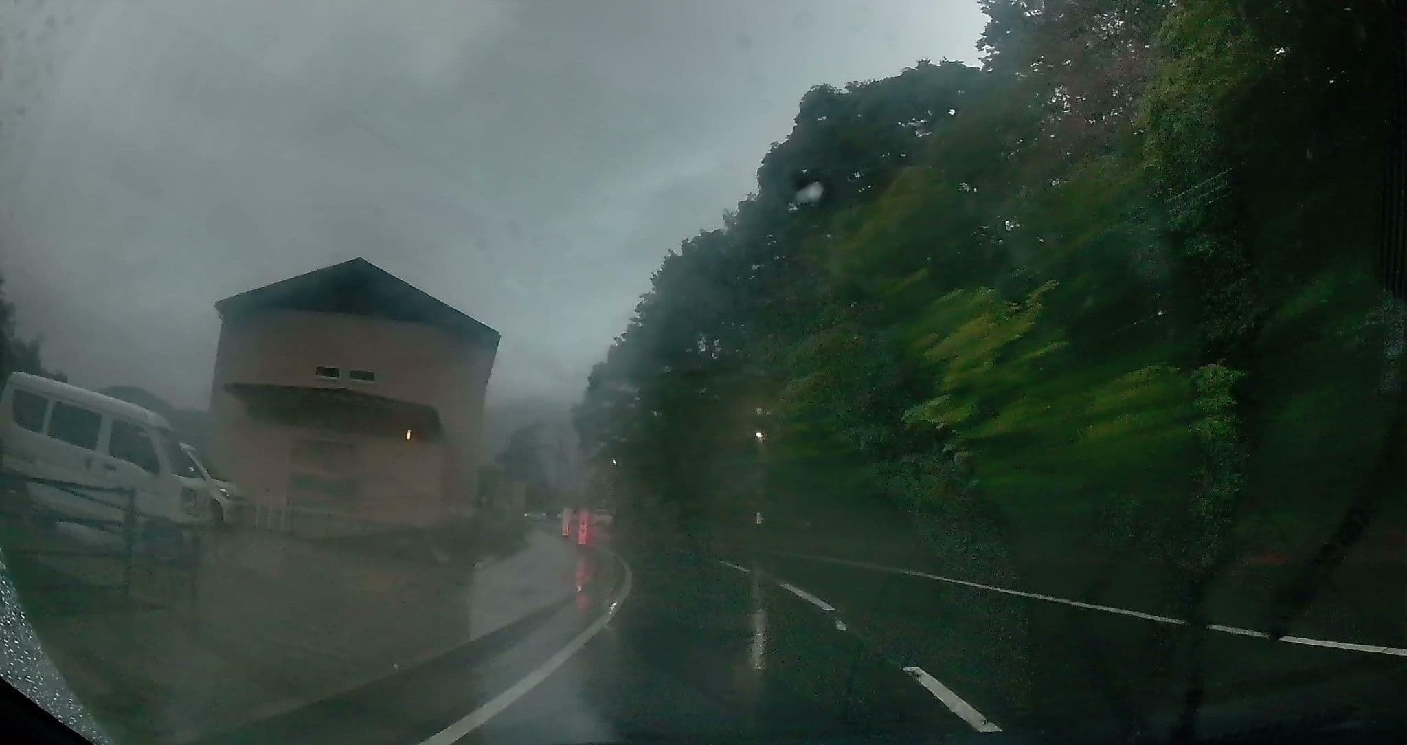 Street view near 明光山キャンプ場, Narusawa — © irvinfly (CC BY-SA · Mapillary)