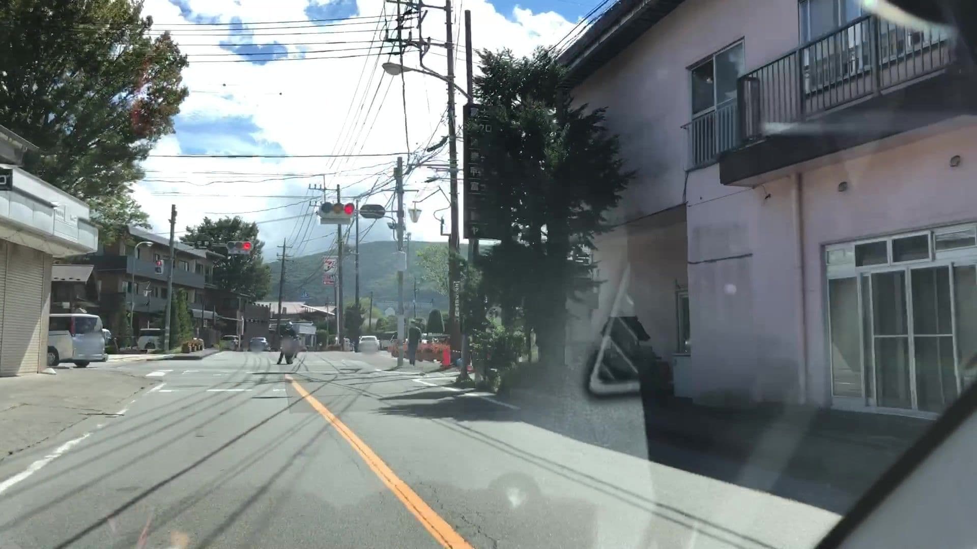 Street view near 富士徳, Oshino — © lvl5 (CC BY-SA · Mapillary)